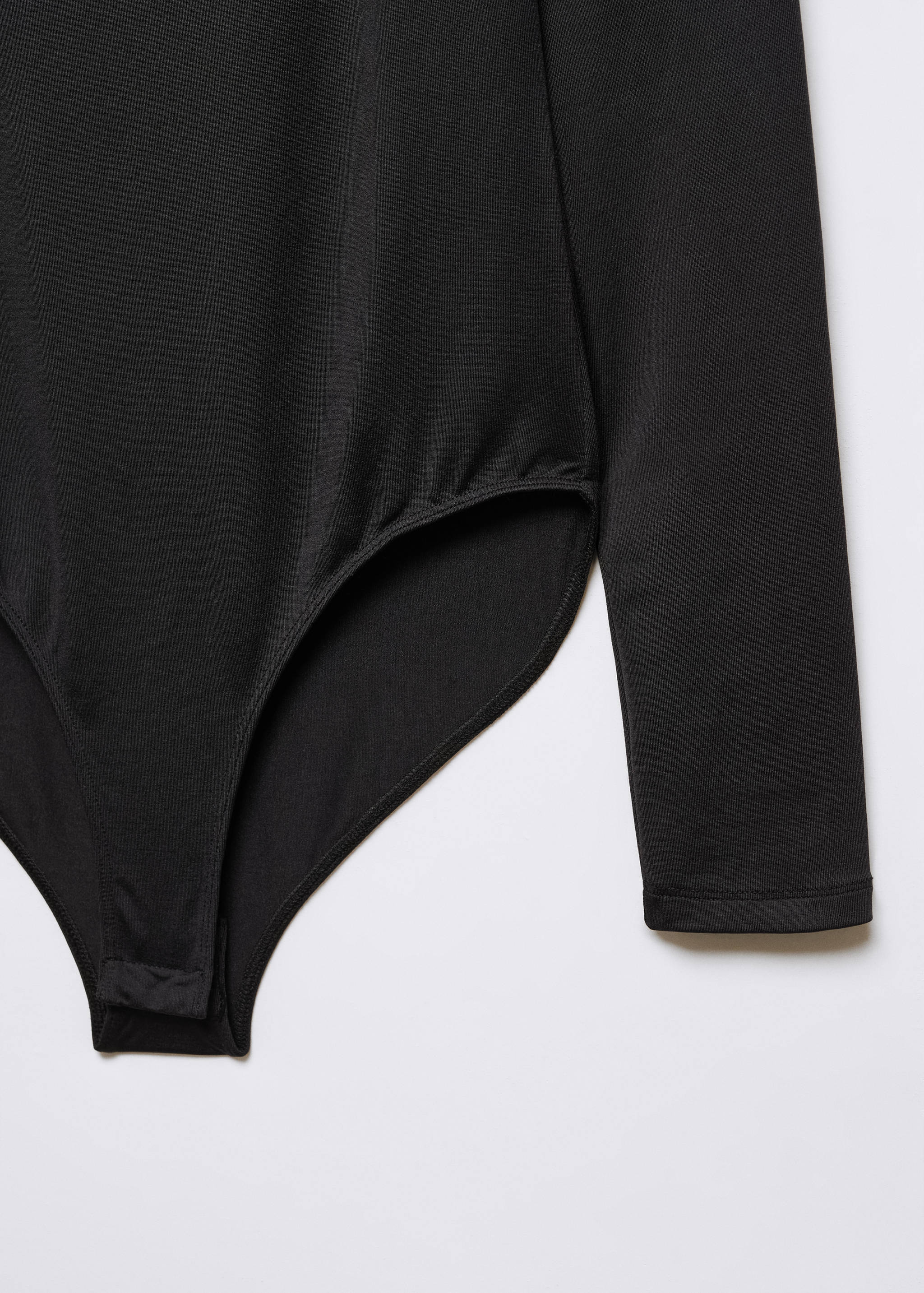 Low-neck bodysuit - Details of the article 8