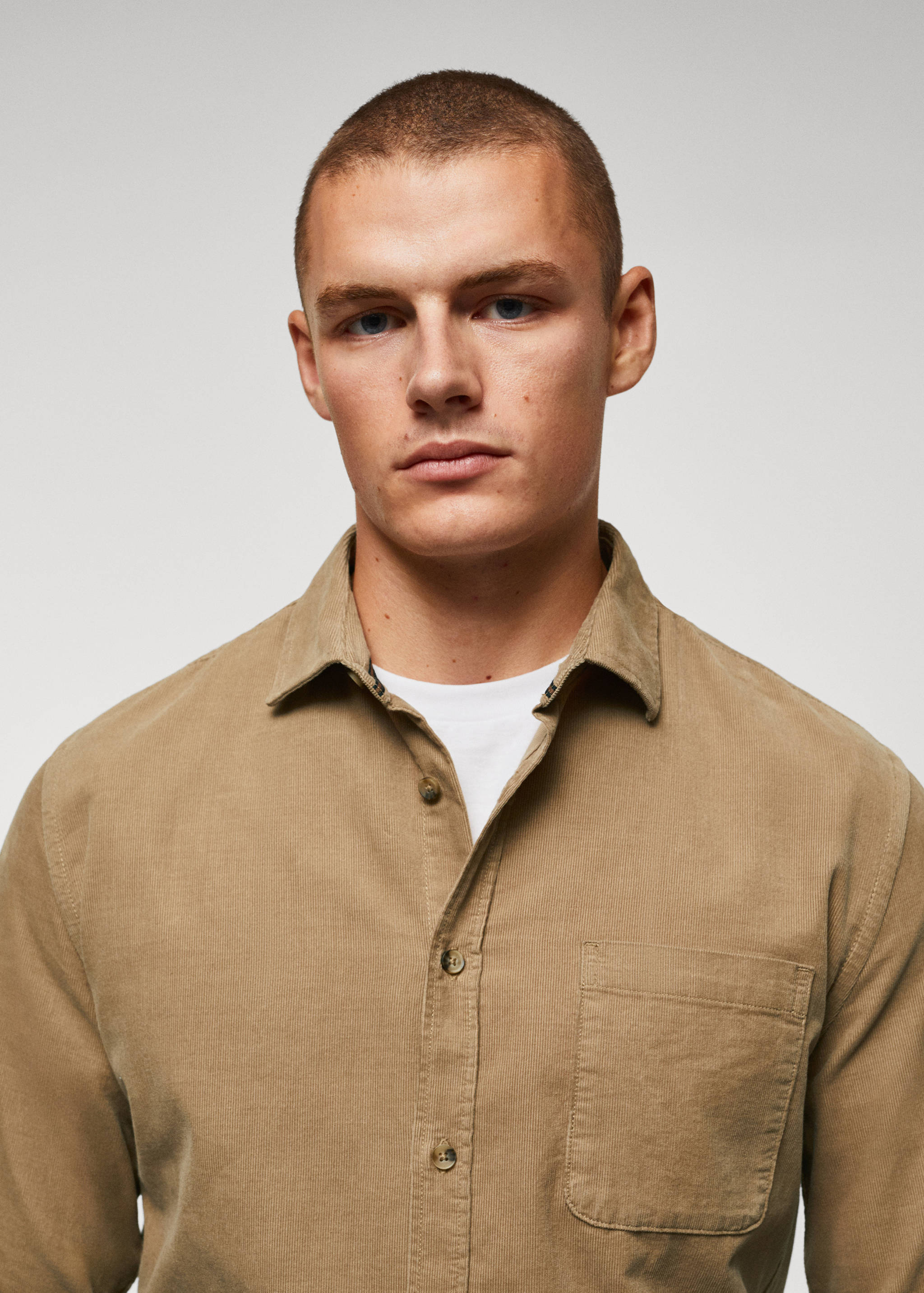 Regular fit micro corduroy shirt - Details of the article 1