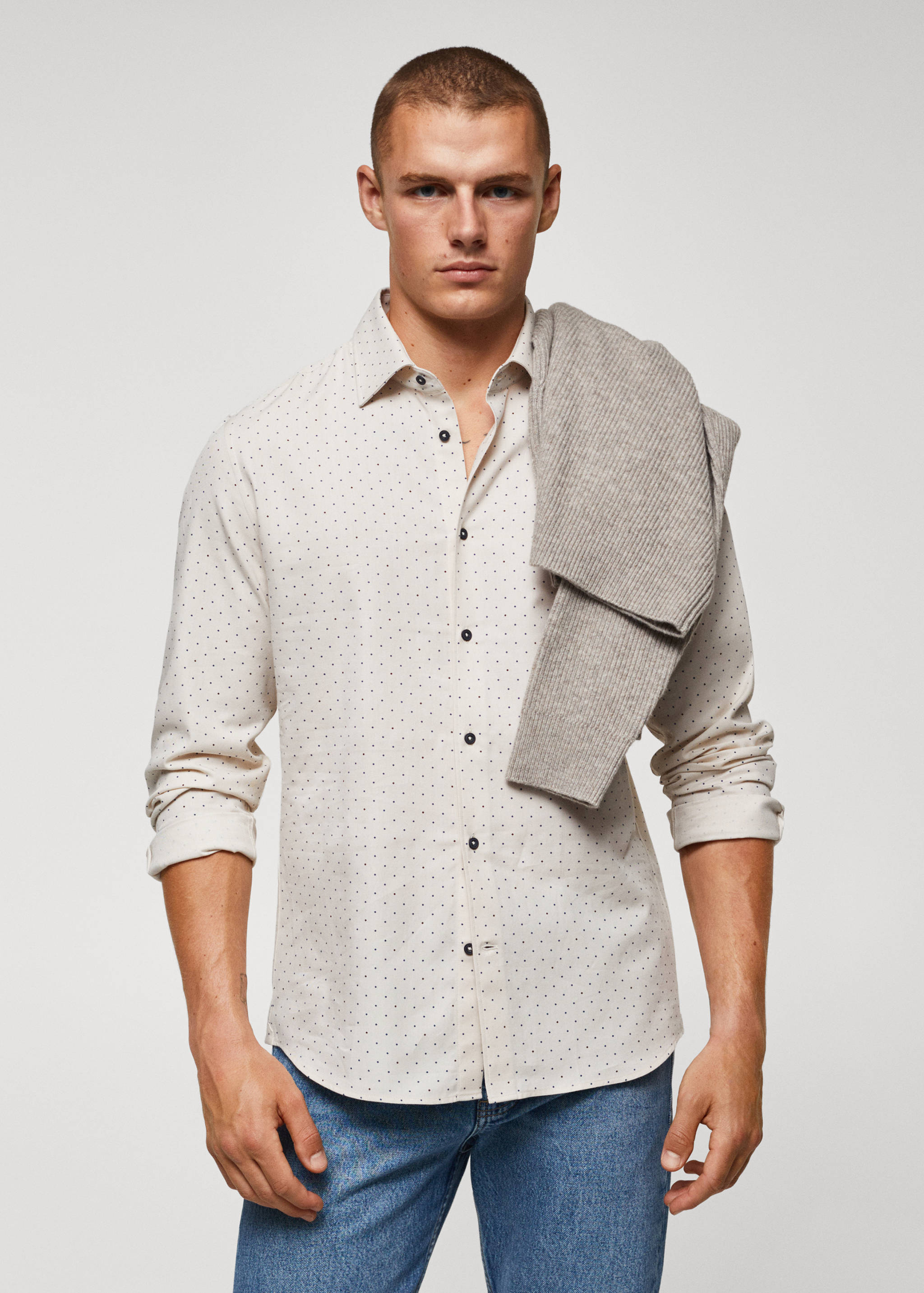 Рубашка 100% хлопок с принтом - Средний план