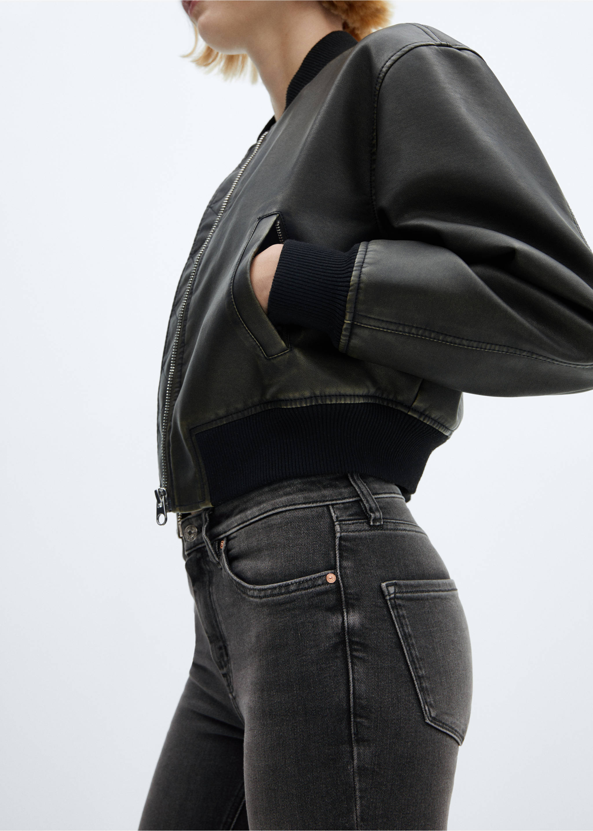 Jeans skinny crop - Detalle del artículo 3, Gris oscuro. Ref: 57085957-00.