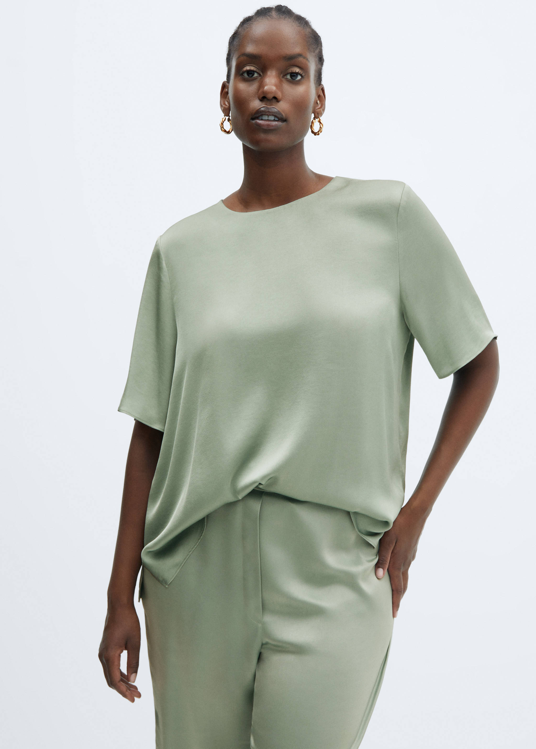 Satin blouse - Details of the article 5