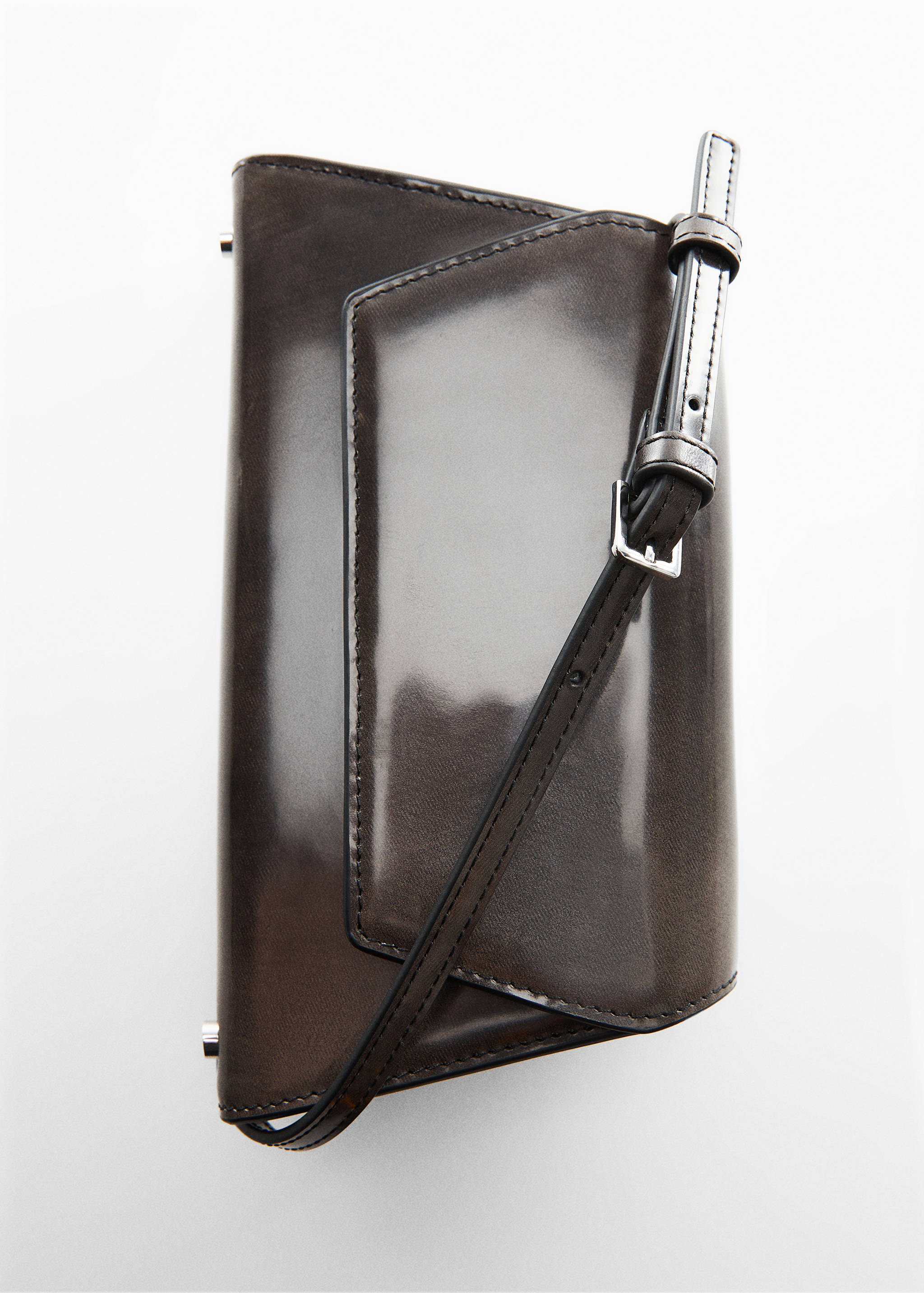 Patent leather bag - Details of the article 5