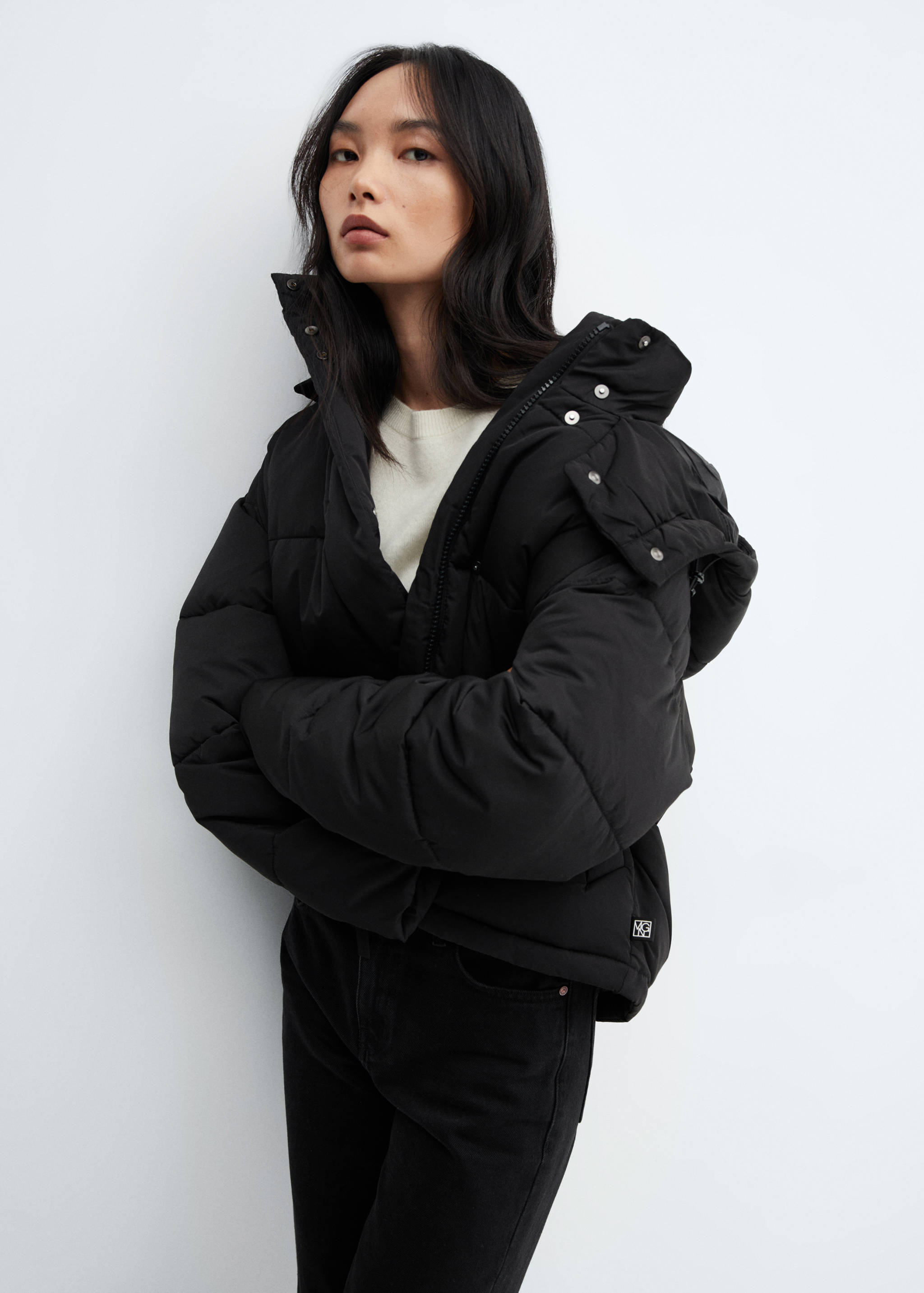 Short quilted anorak - Details of the article 2