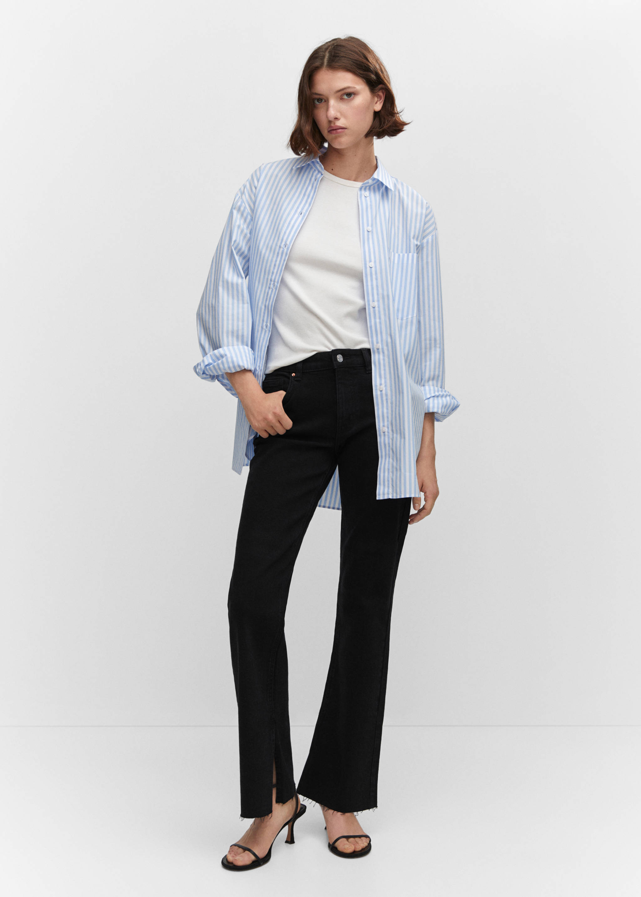 Medium-rise straight jeans with slits - General plane