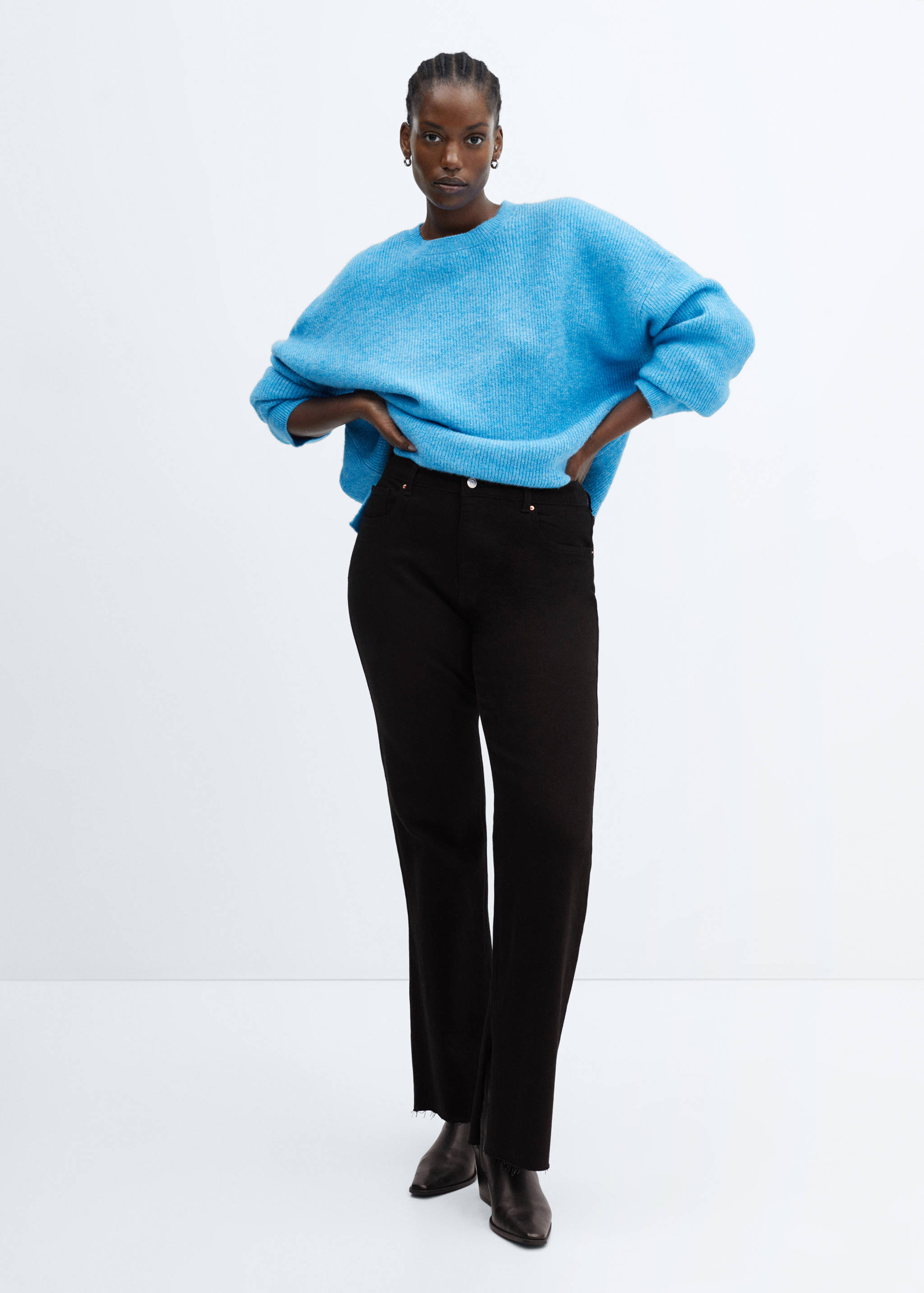 Medium-rise straight jeans with slits - Details of the article 3