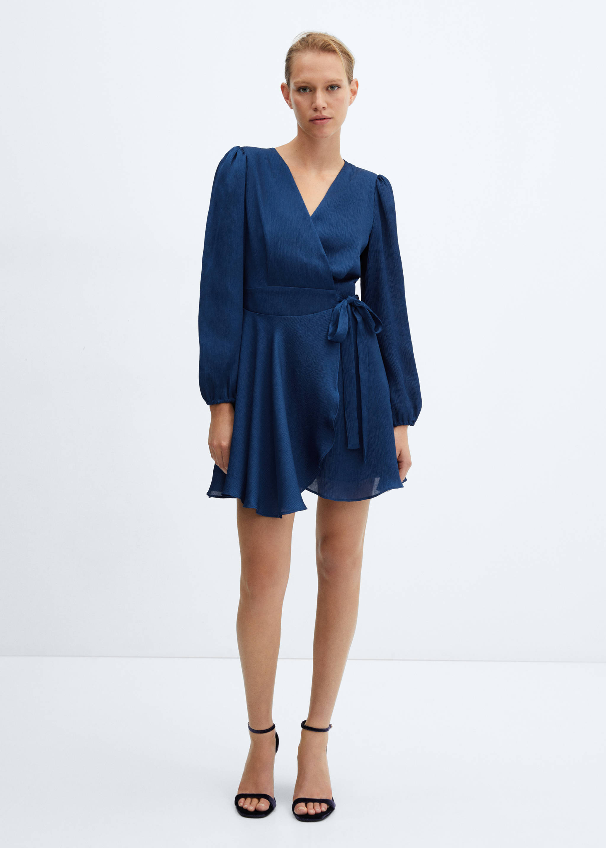 Flowy wrap dress - General plane
