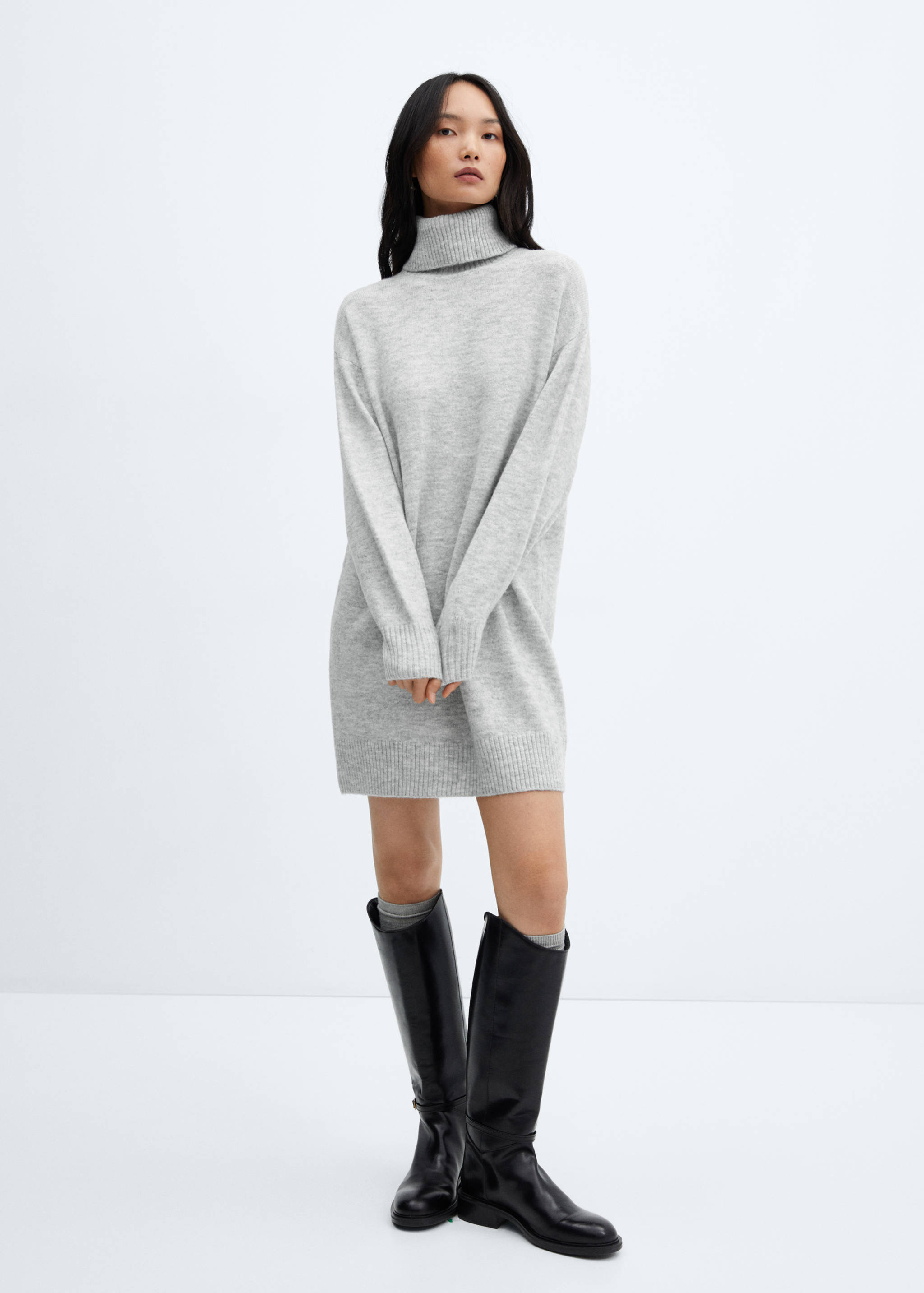 Turtle neck knit dress - General plane