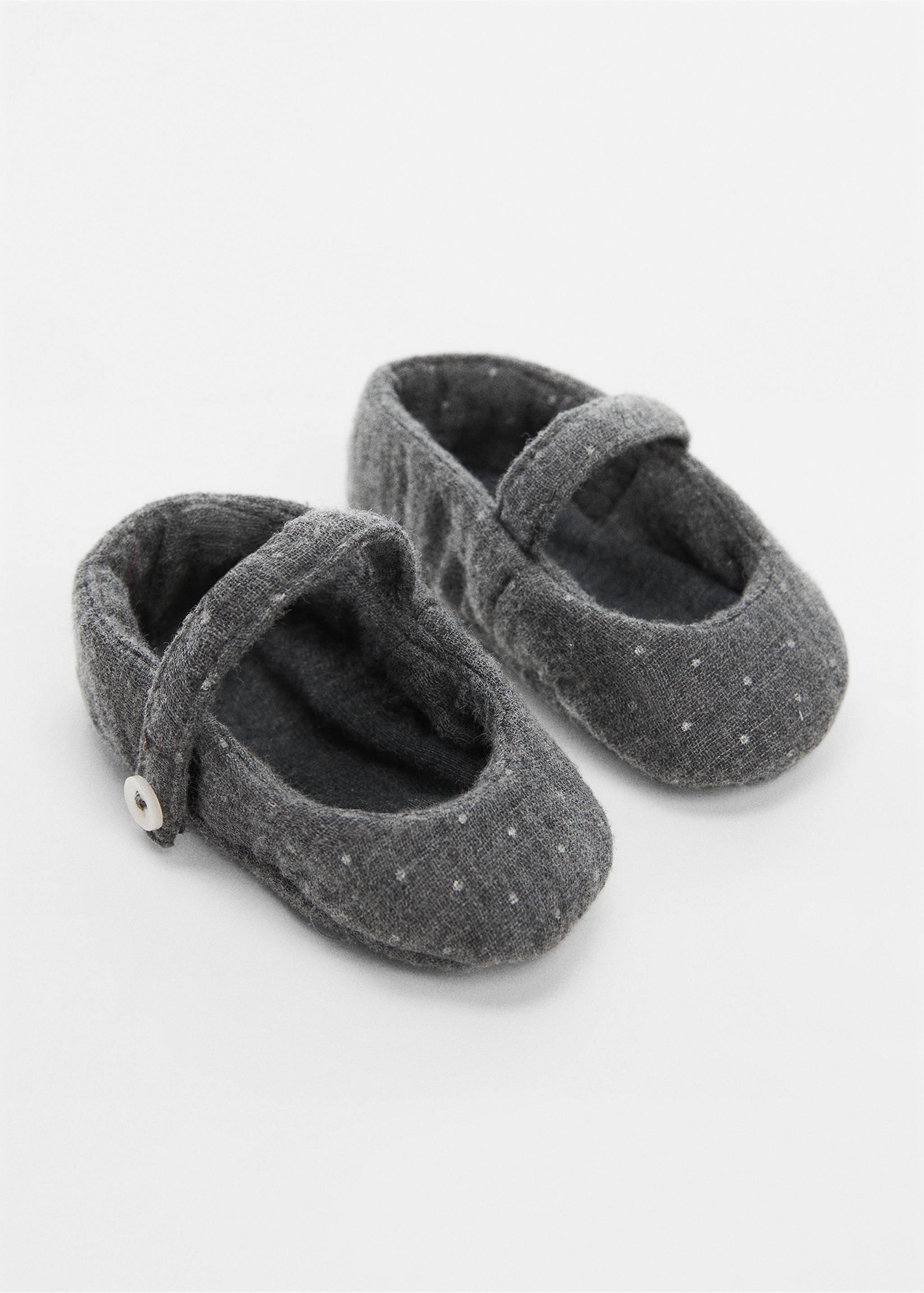 Bailarina atada - Plano medio