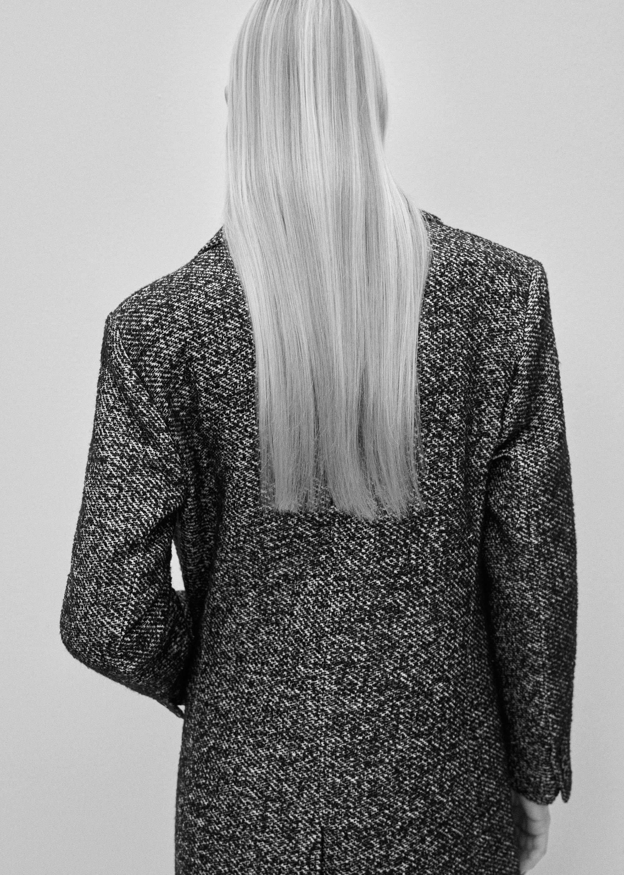 Long marbled coat - Details of the article 3