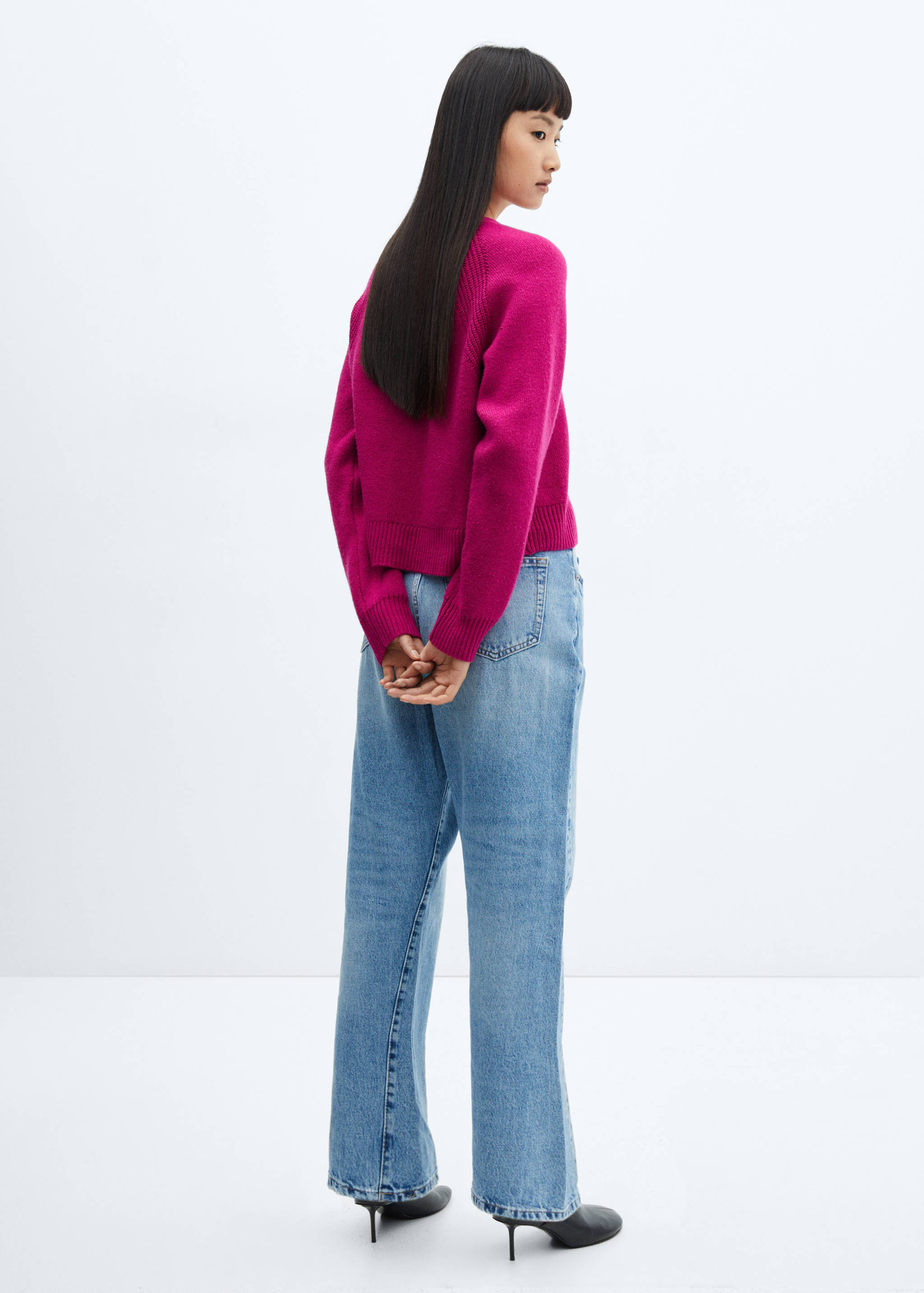 Трикотажный кардиган с пуговицами - Обратная сторона изделия