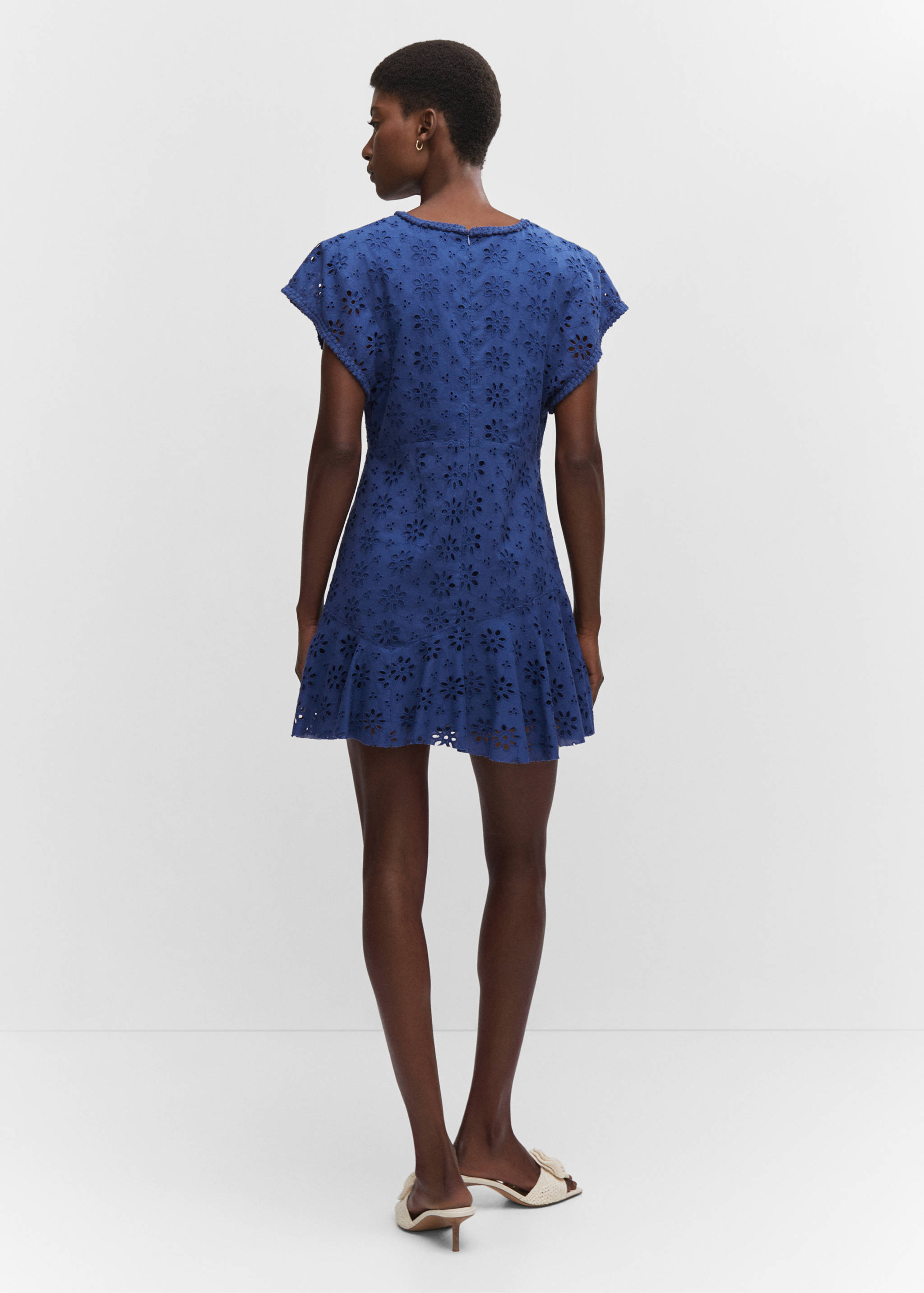 Vestido calados bordados - Reverso del artículo