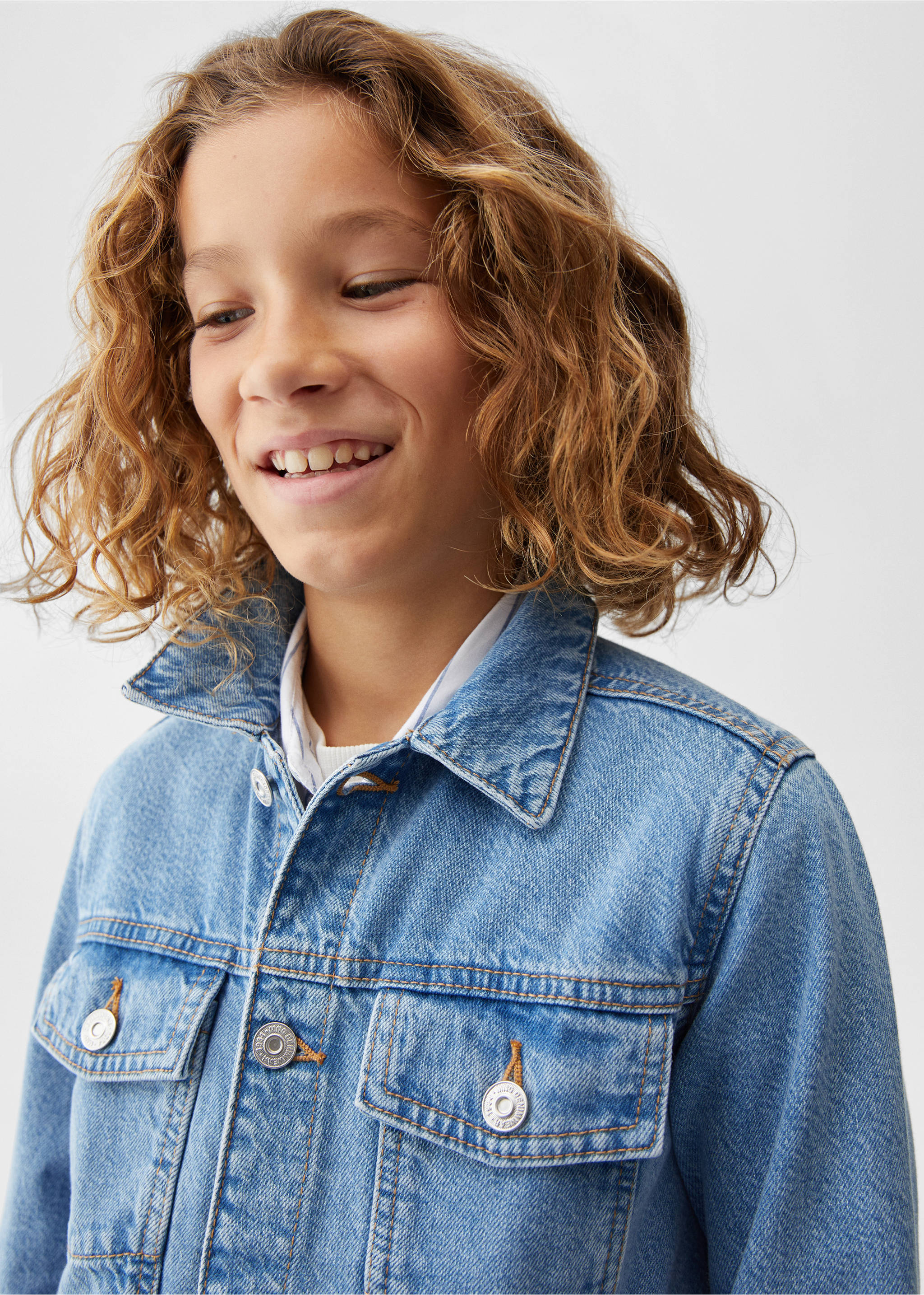 Blouson jean poches - Détail de l'article 1, Bleu moyen. Ref: 57093266-00.