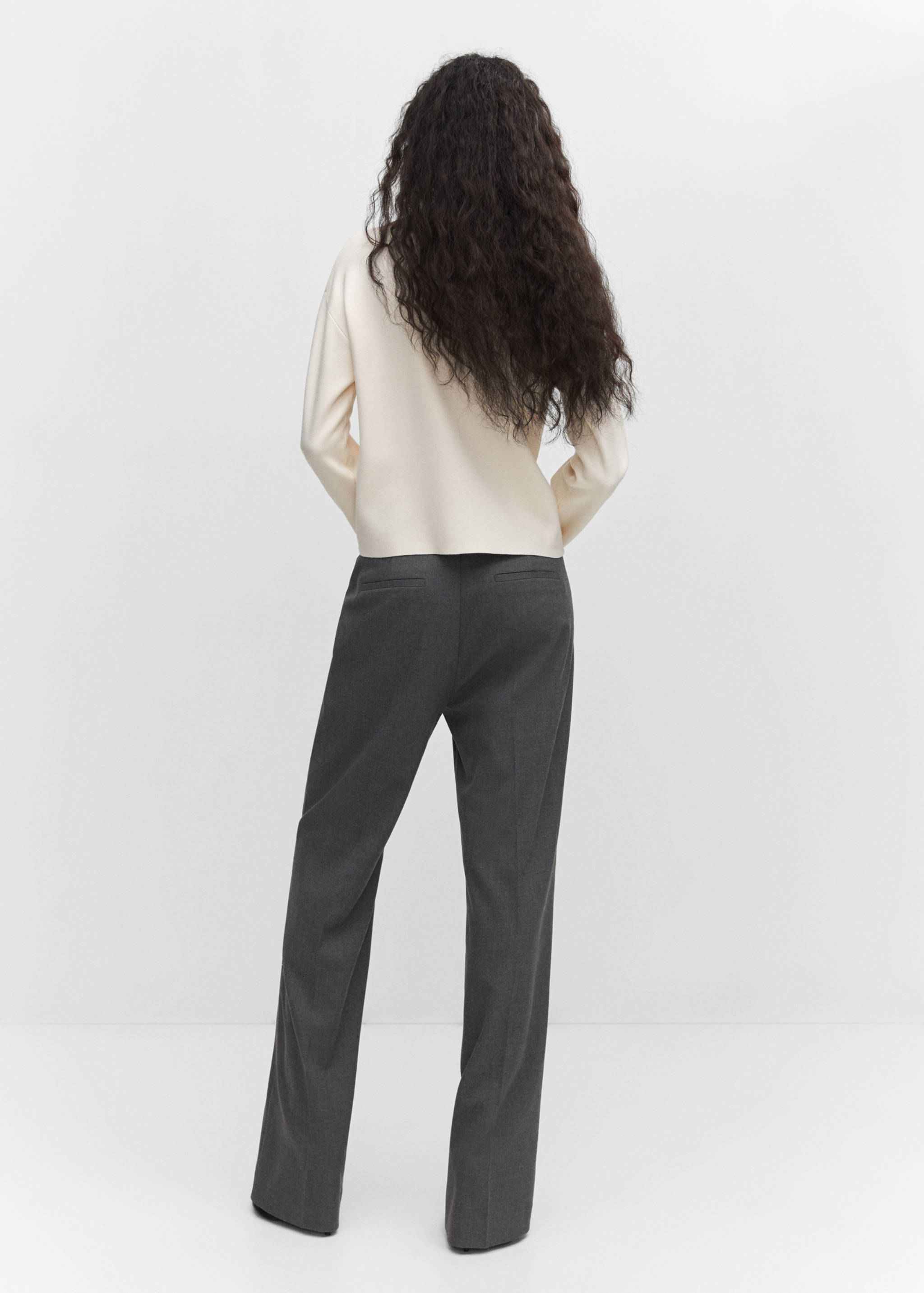 Boat-neck knitted sweater - Reverse of the article