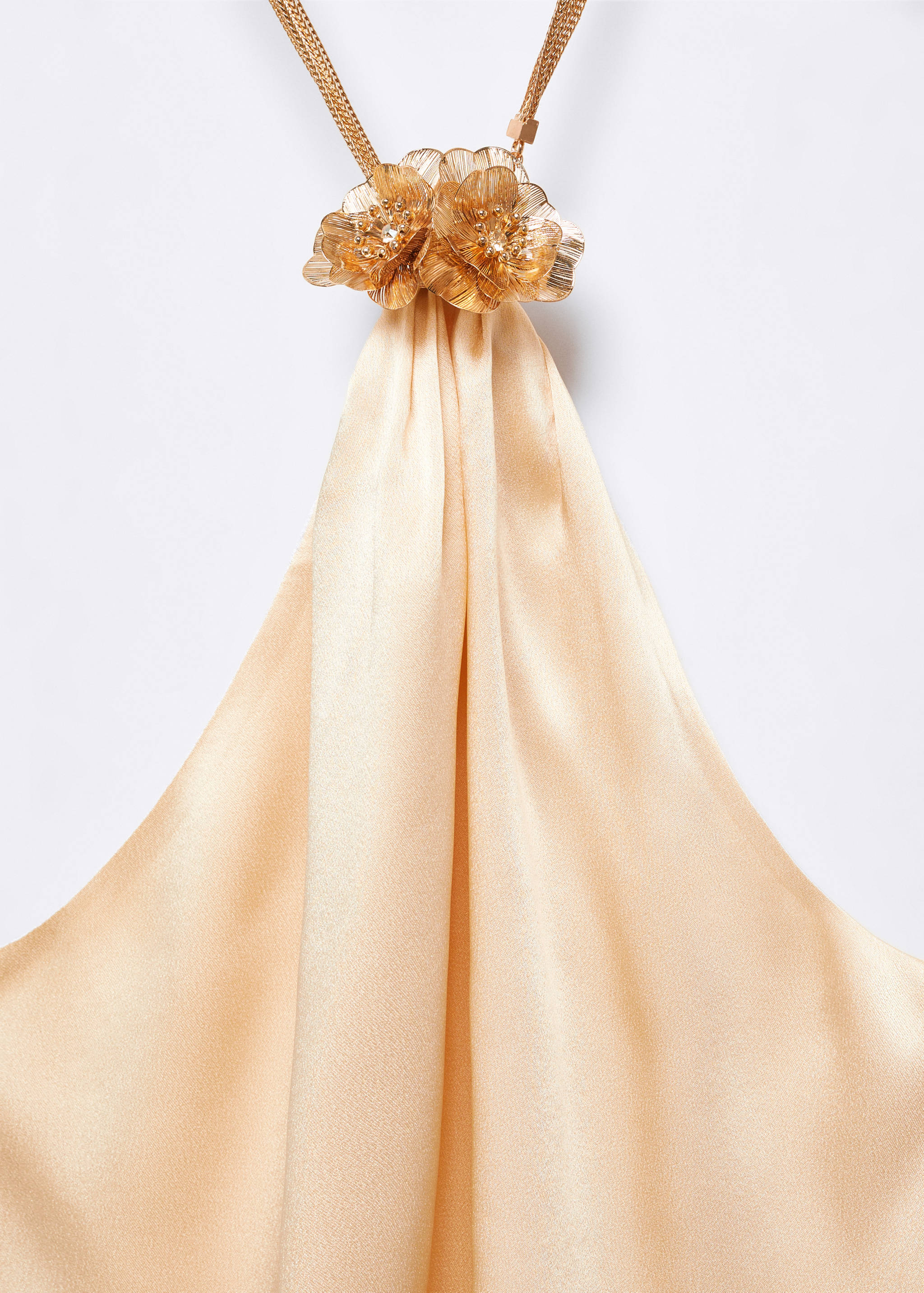 Metallic top with flower detail - Details of the article 8