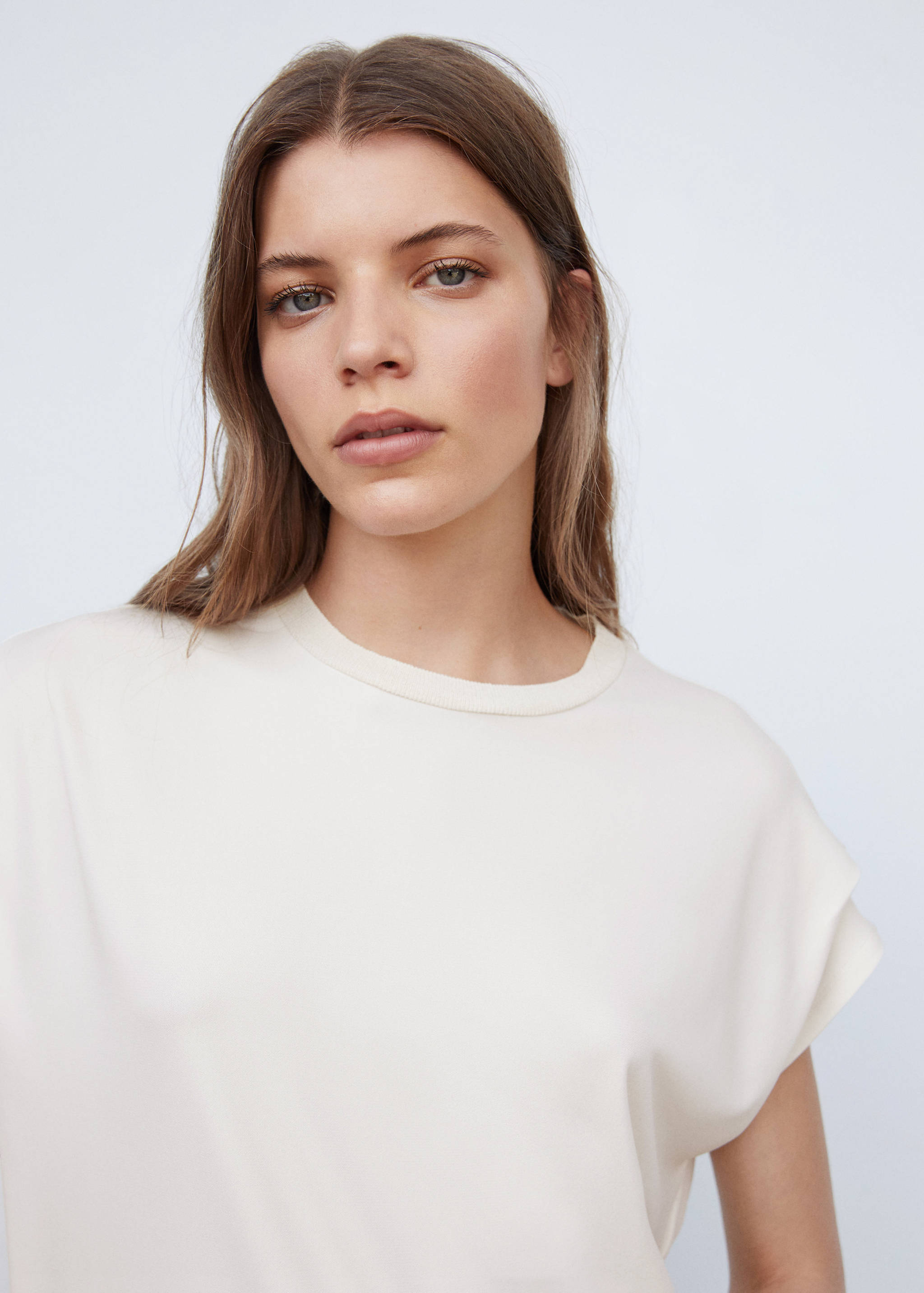 Oversized short-sleeved t-shirt - Details of the article 1