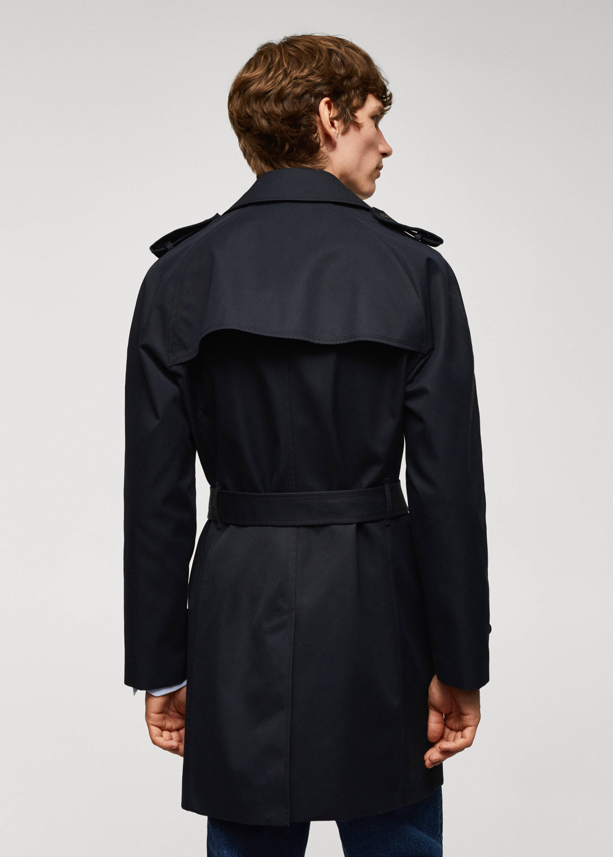Classic water-repellent trench coat - Reverse of the article