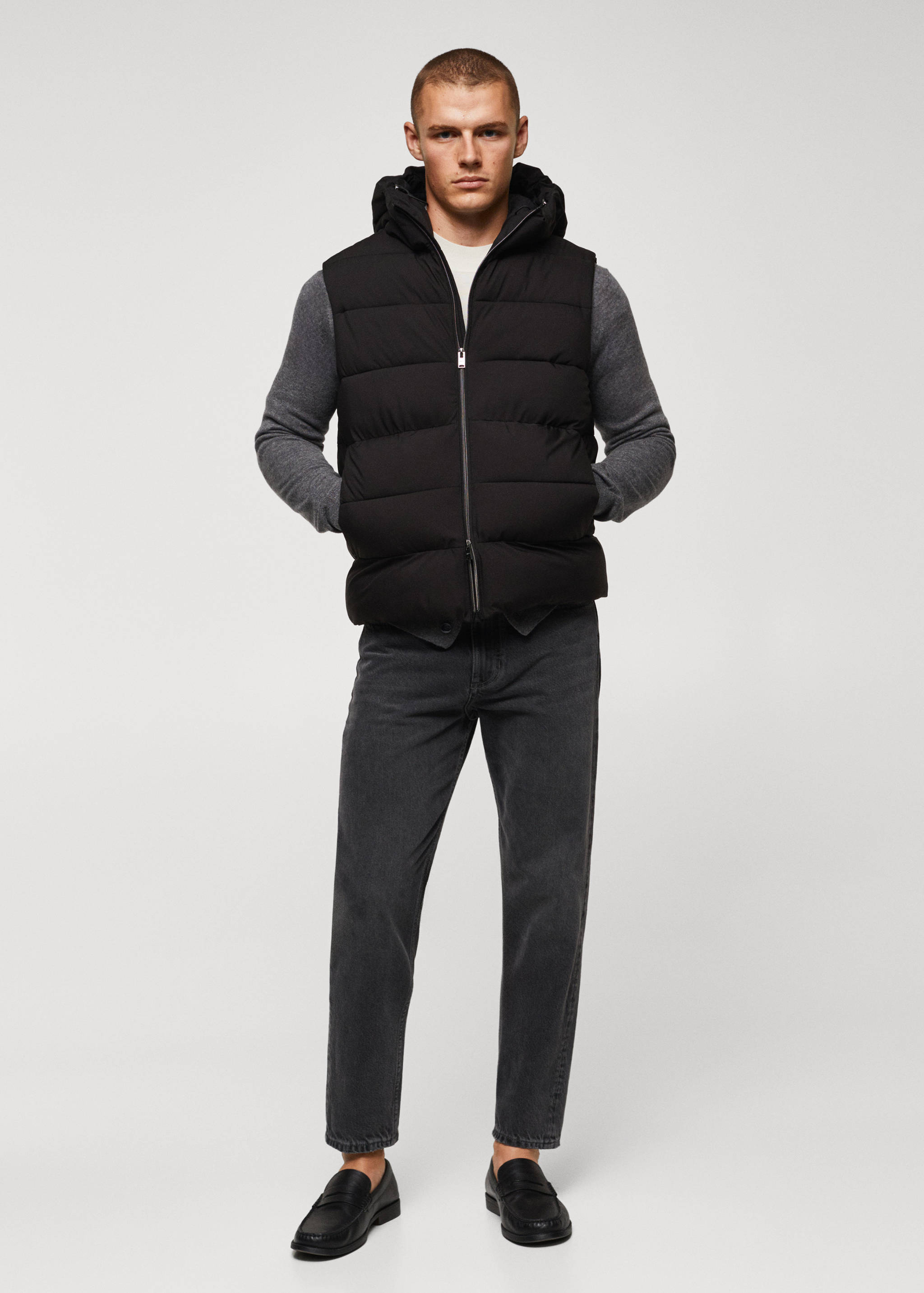 Thermoregulating waterproof quilted gilet - General plane