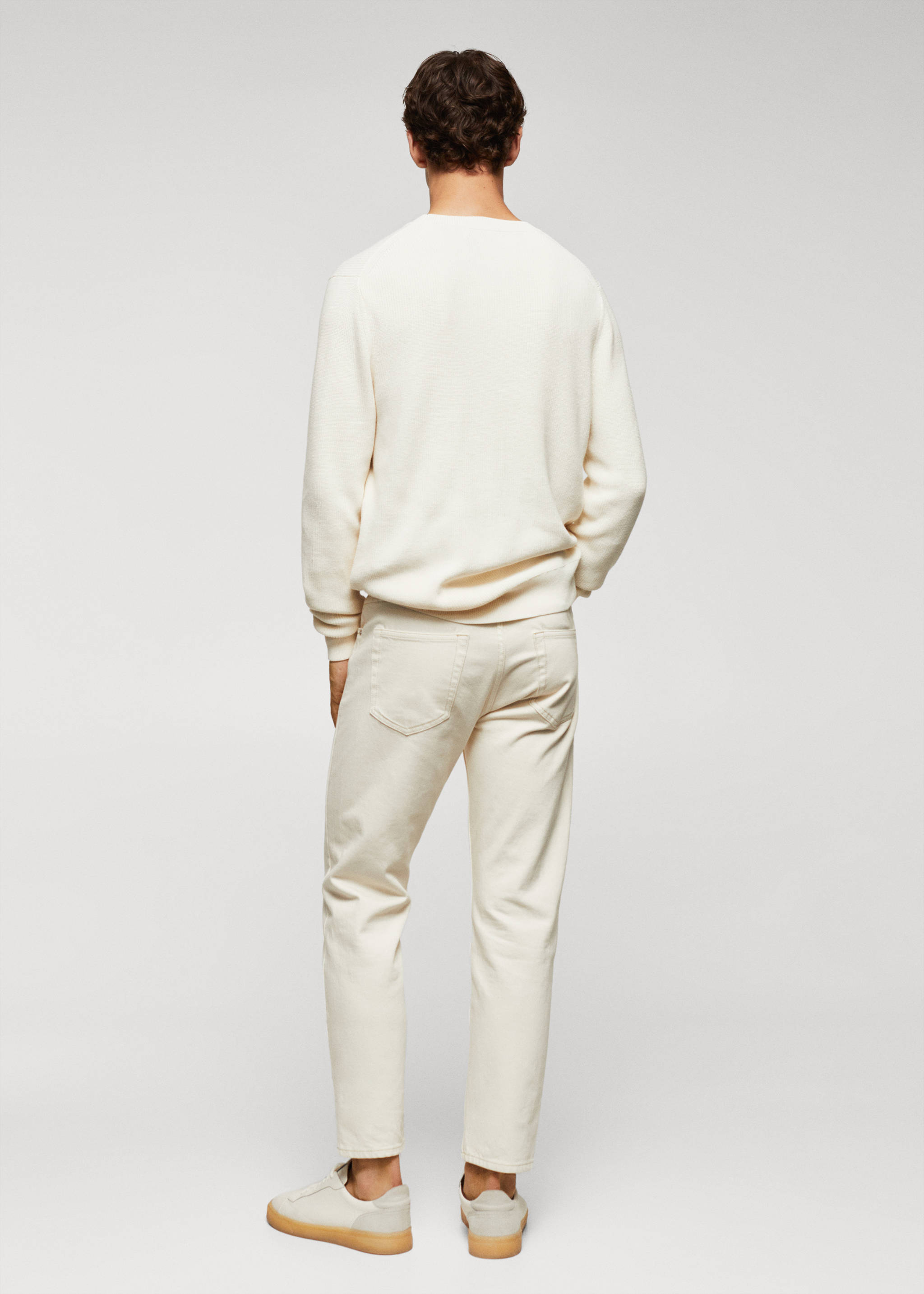 Katoenen basic trui - Achterkant van het artikel