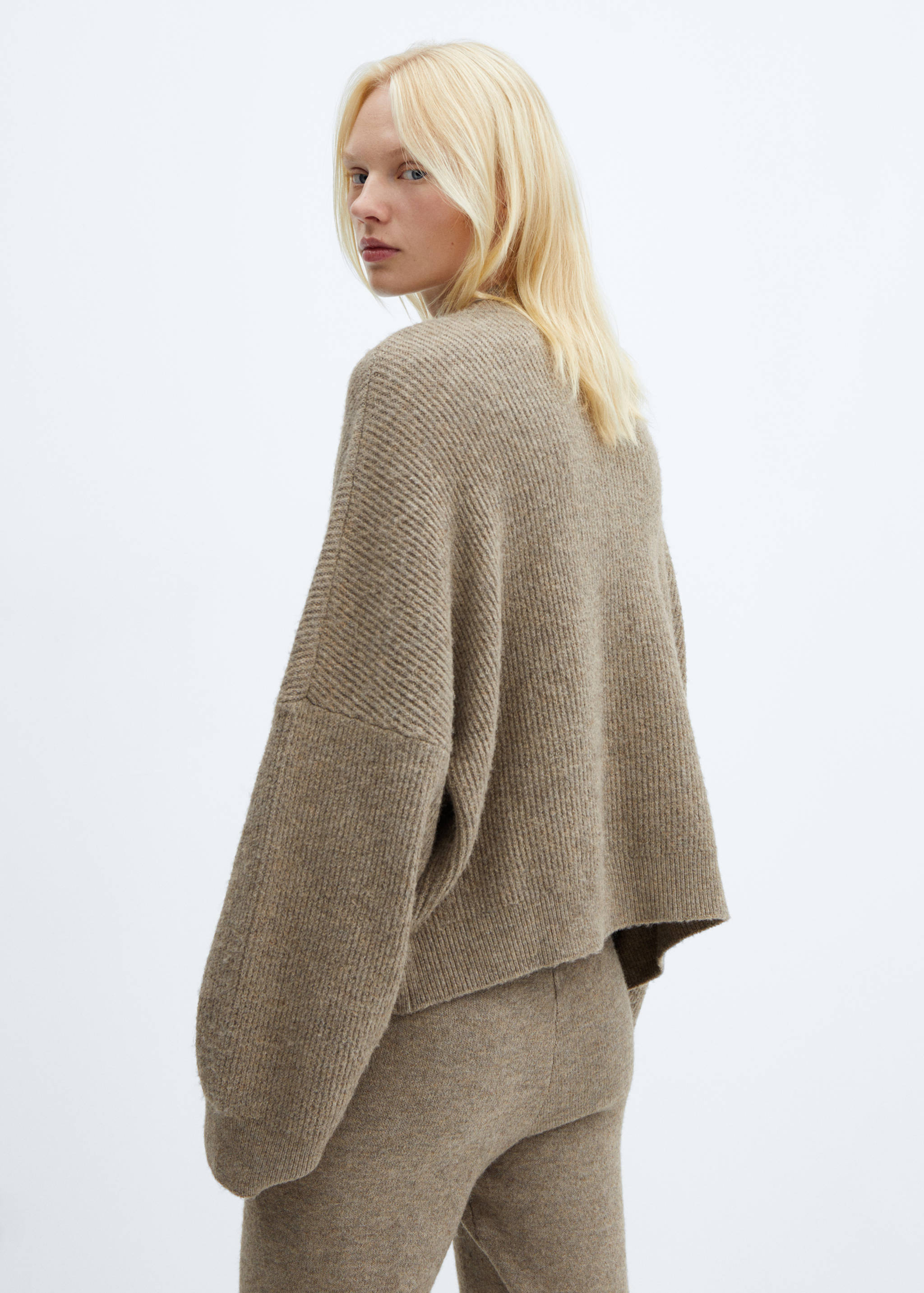 Cárdigan punto bolsillos - Reverso del artículo