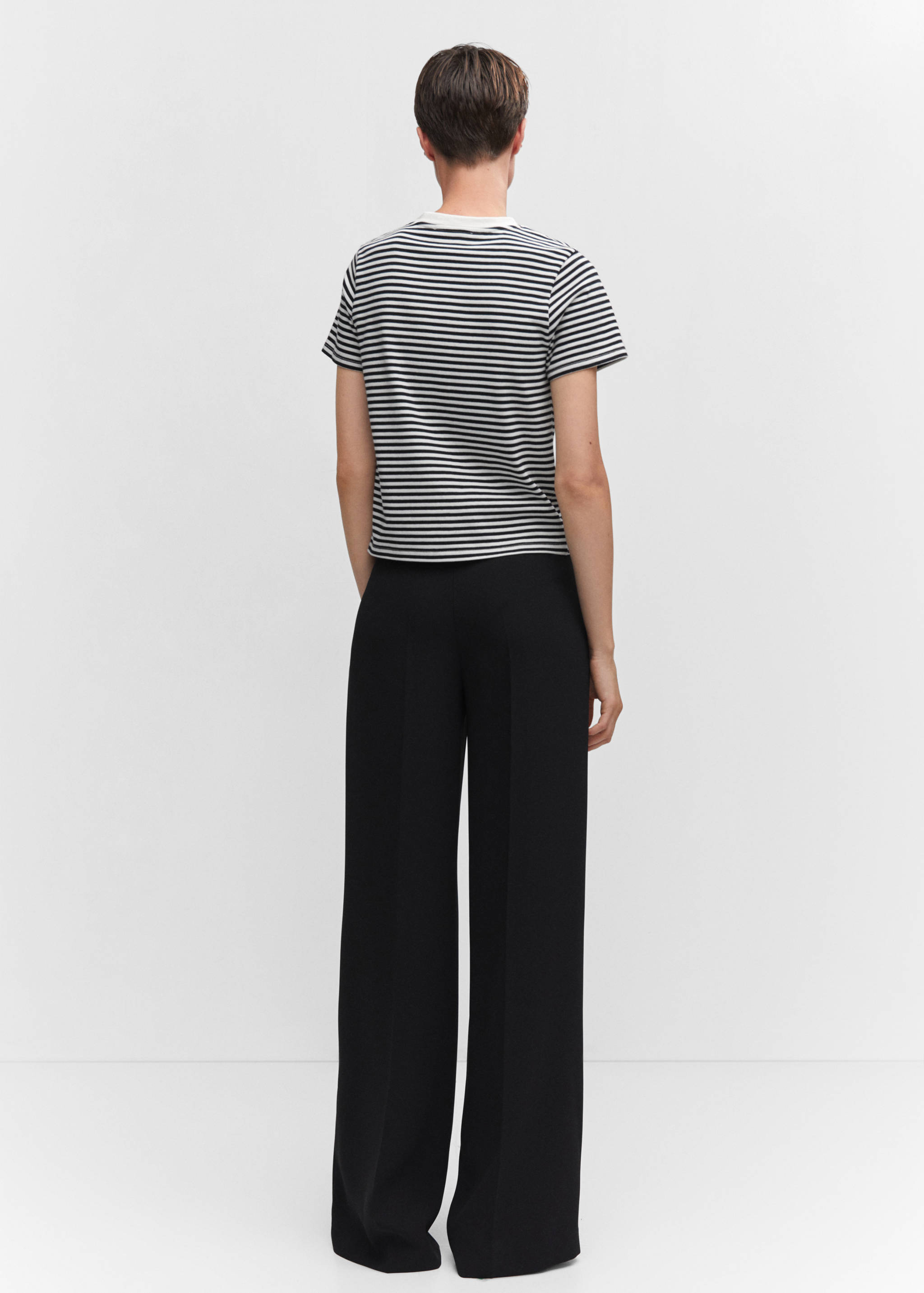 Хлопковая футболка в полоску - Обратная сторона изделия