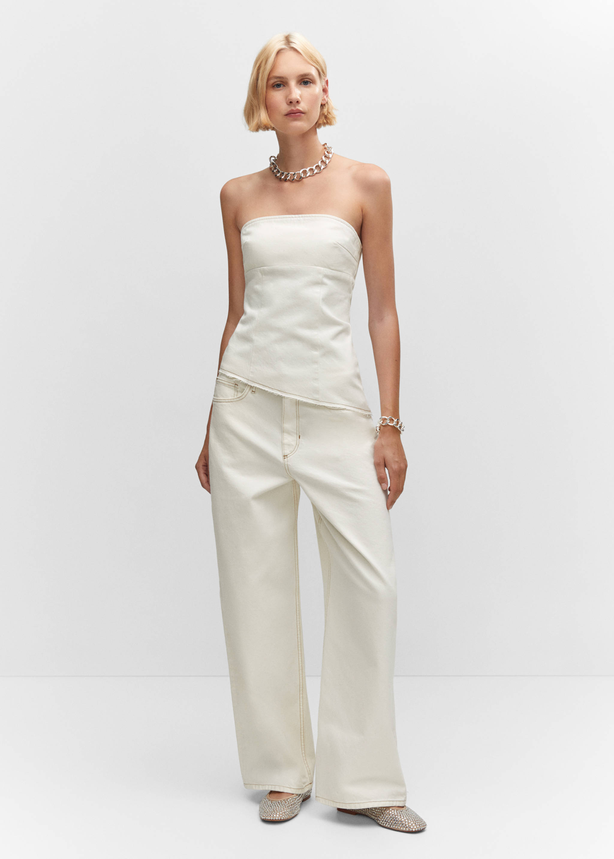 Wide leg mid-rise jeans - General plane