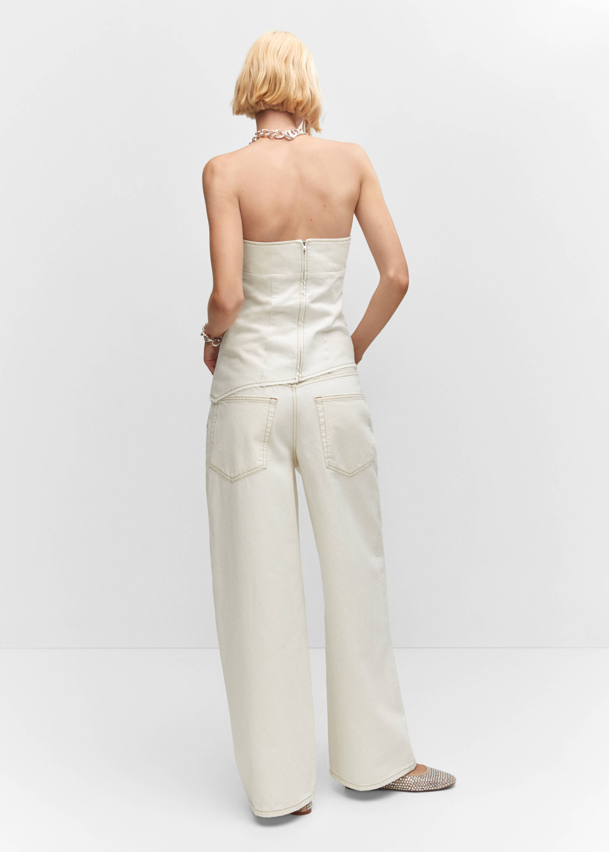 Wide leg mid-rise jeans - Reverse of the article