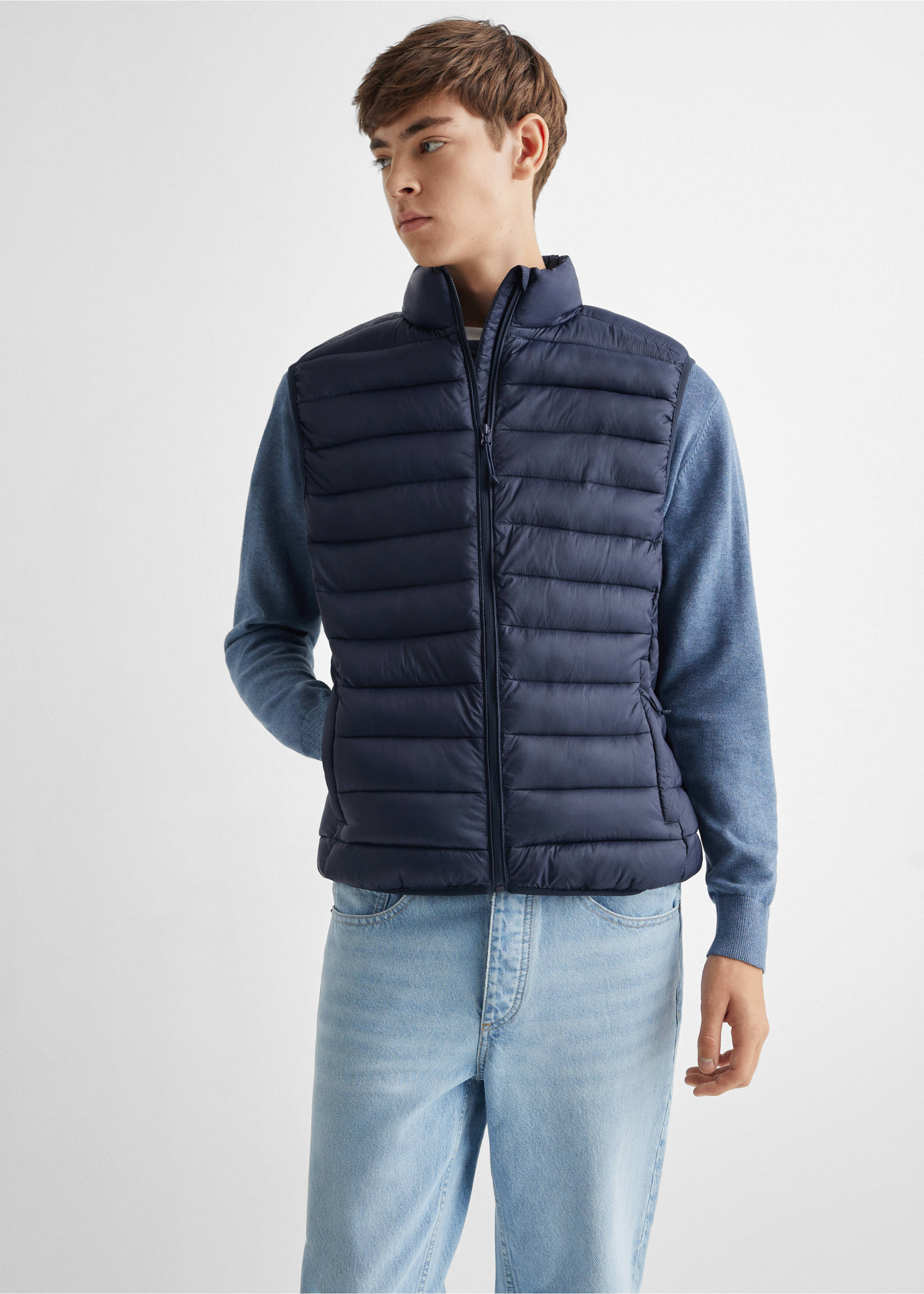 Quilted gilet - Medium plane, Navy. Ref: 57095132-00.