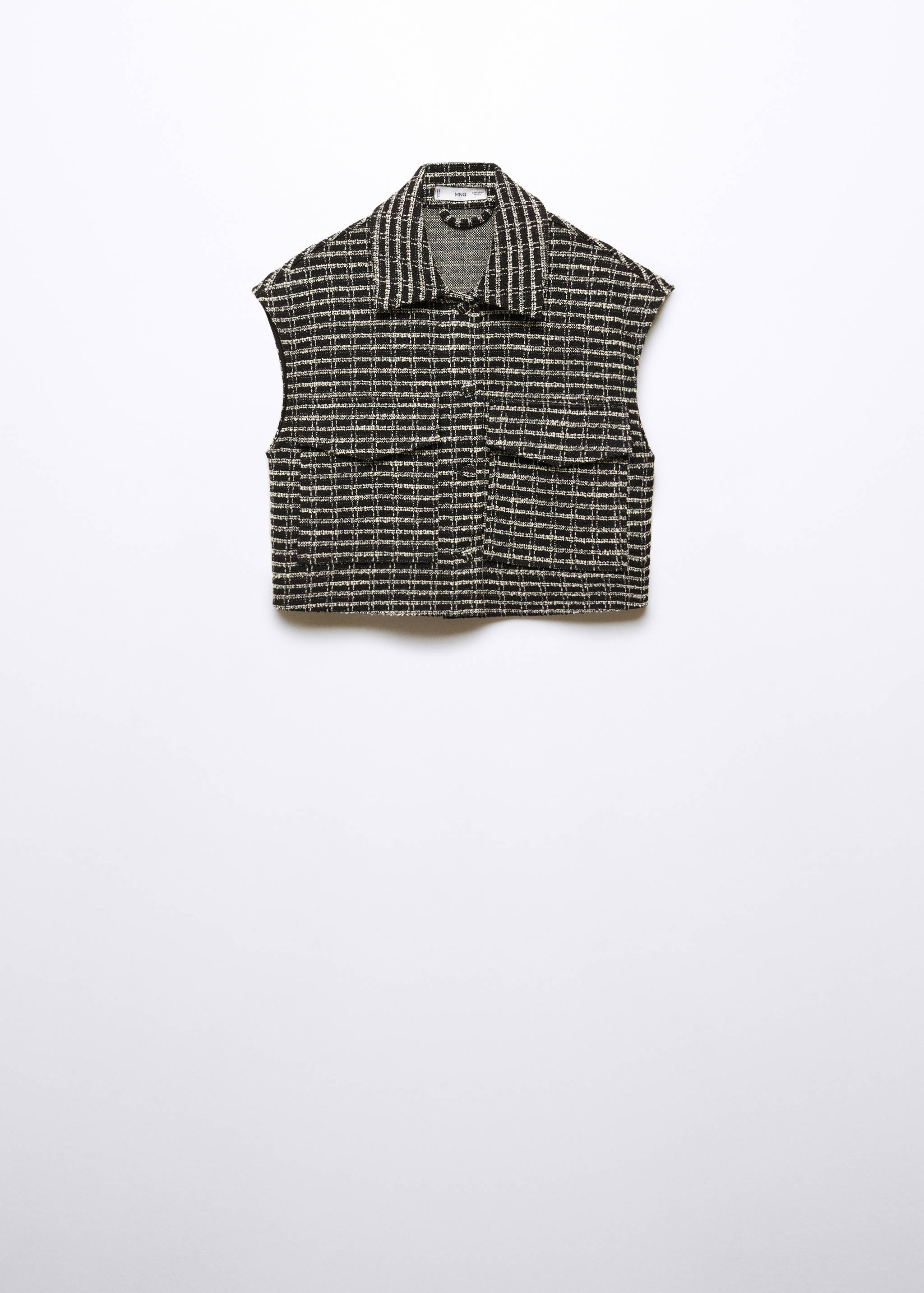 Объемный жилет из твида - Изделие без модели