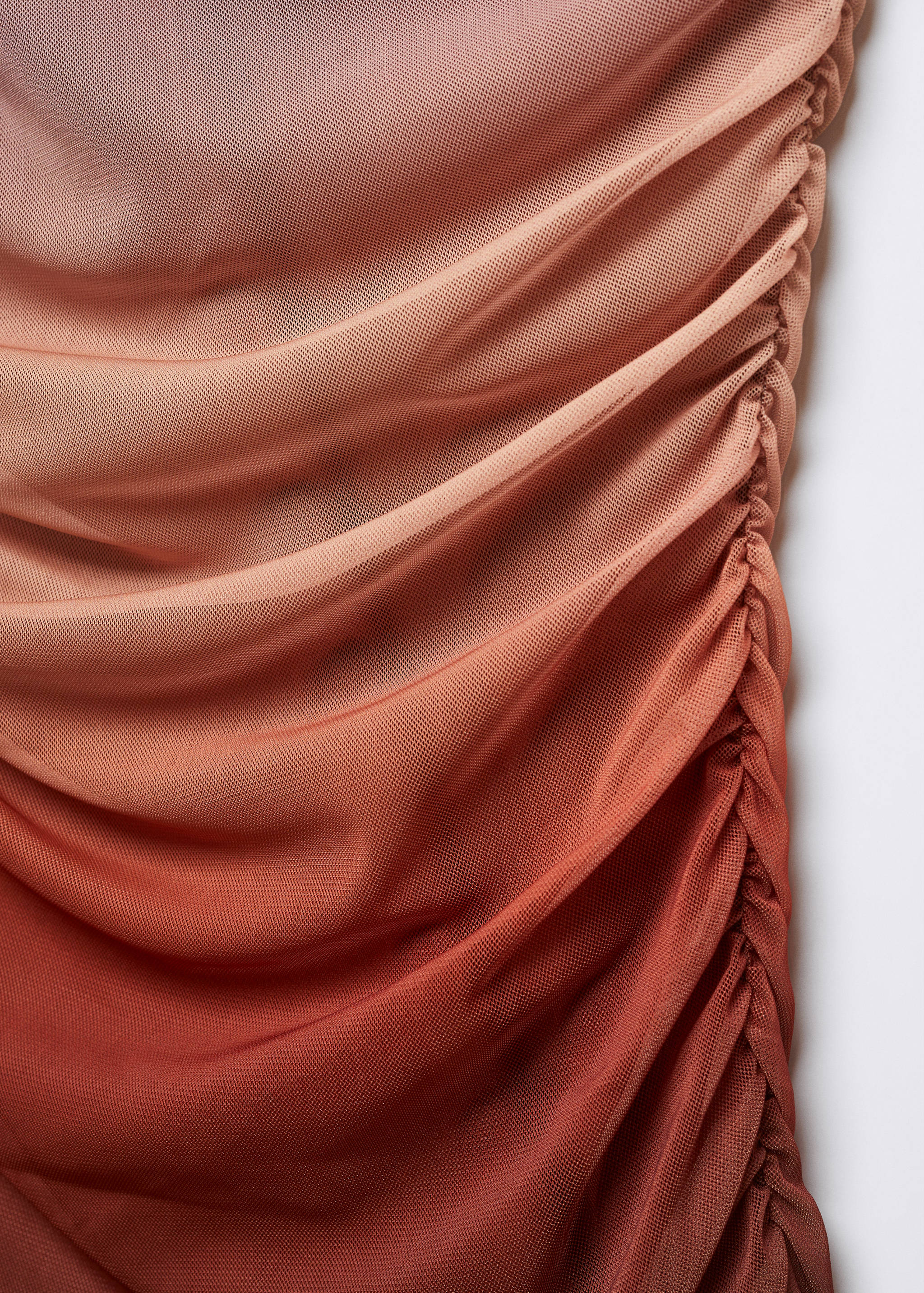 Robe drapée dégradée - Détail de l'article 8