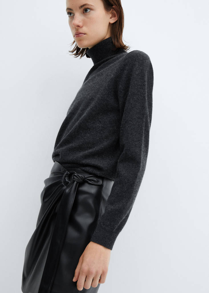 Short faux-leather skirt with buckle — Black