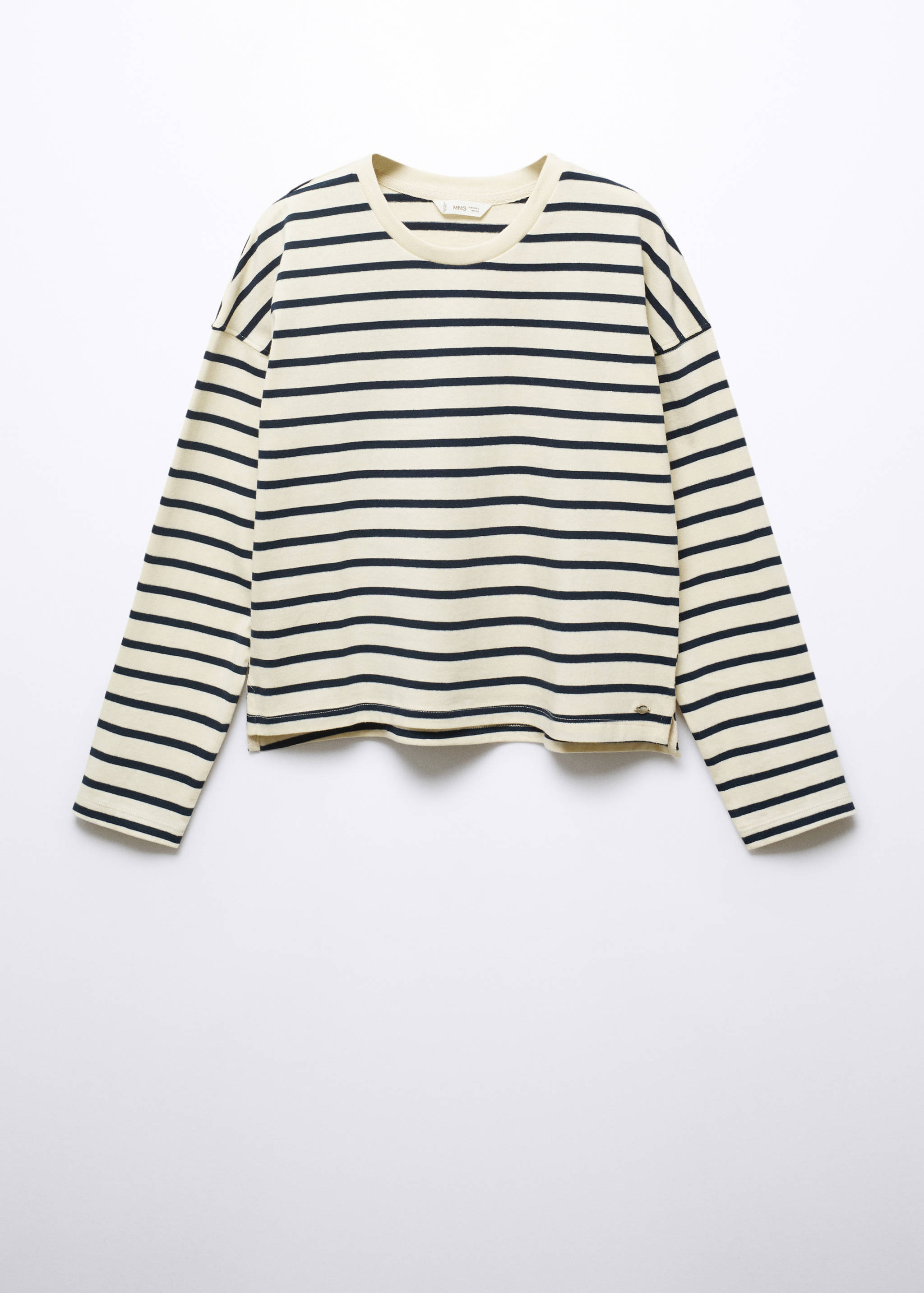 Striped long sleeves t-shirt - Article without model