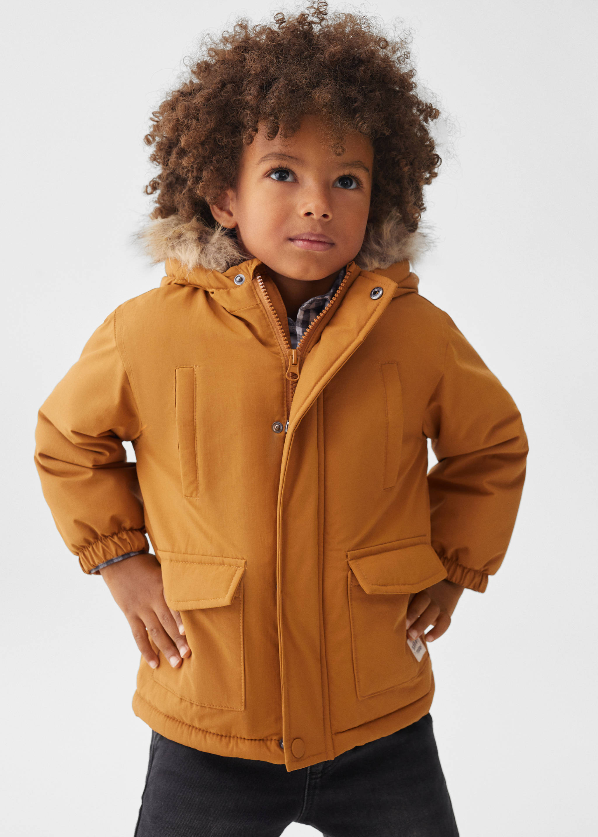 Puffer coat with fur-effect hood - Medium plane