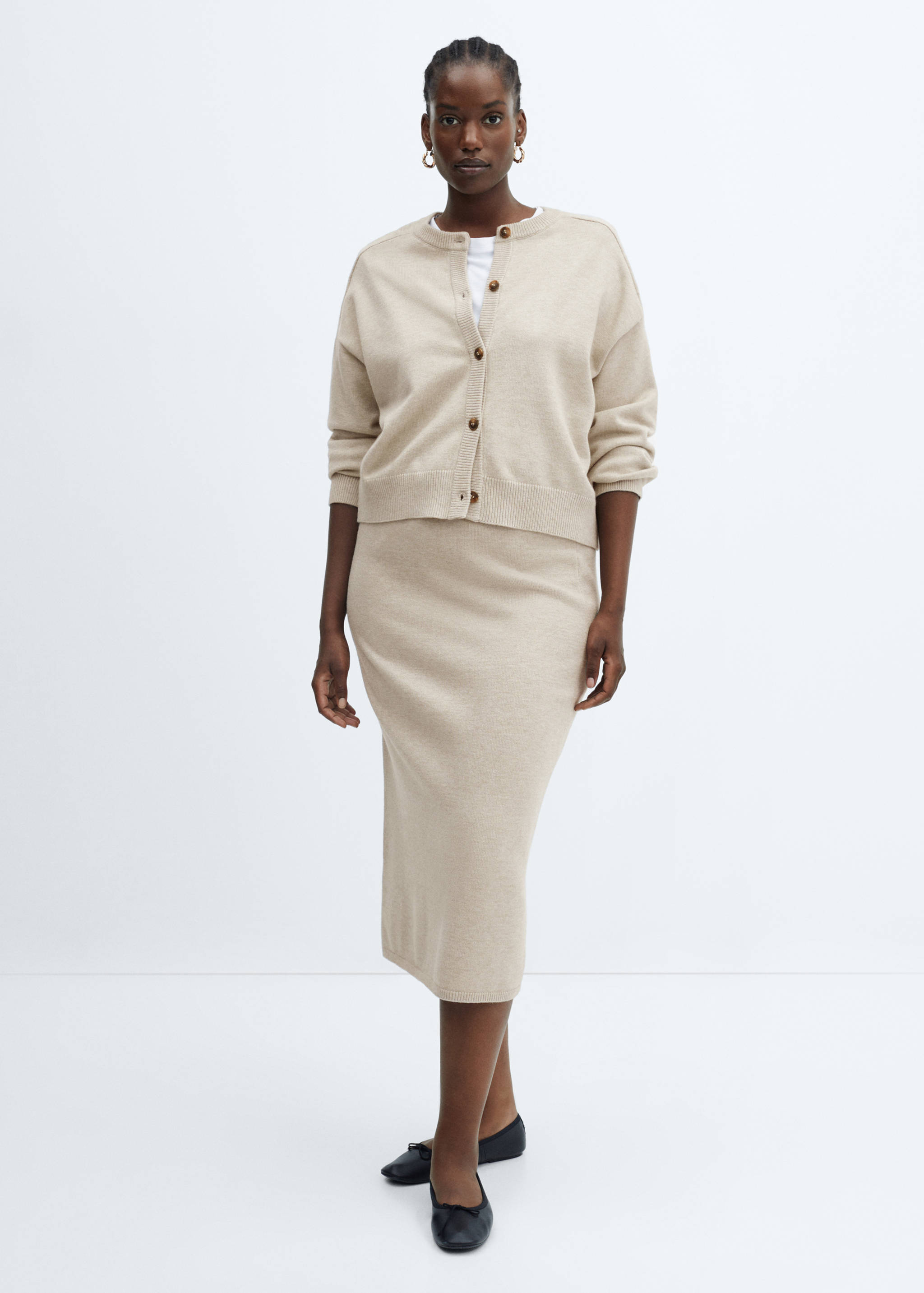 Strickjacke mit Ziernähten - Detail des Artikels 3