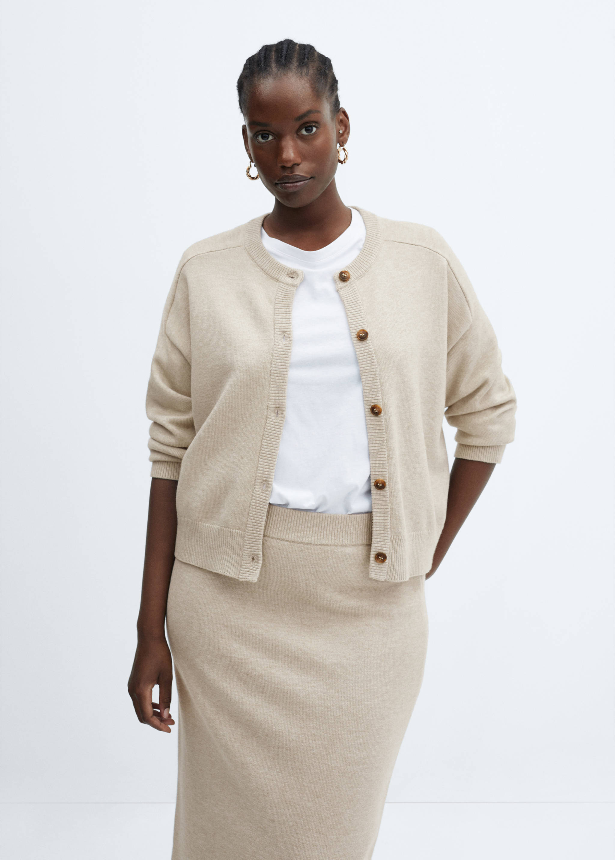 Strickjacke mit Ziernähten - Detail des Artikels 5