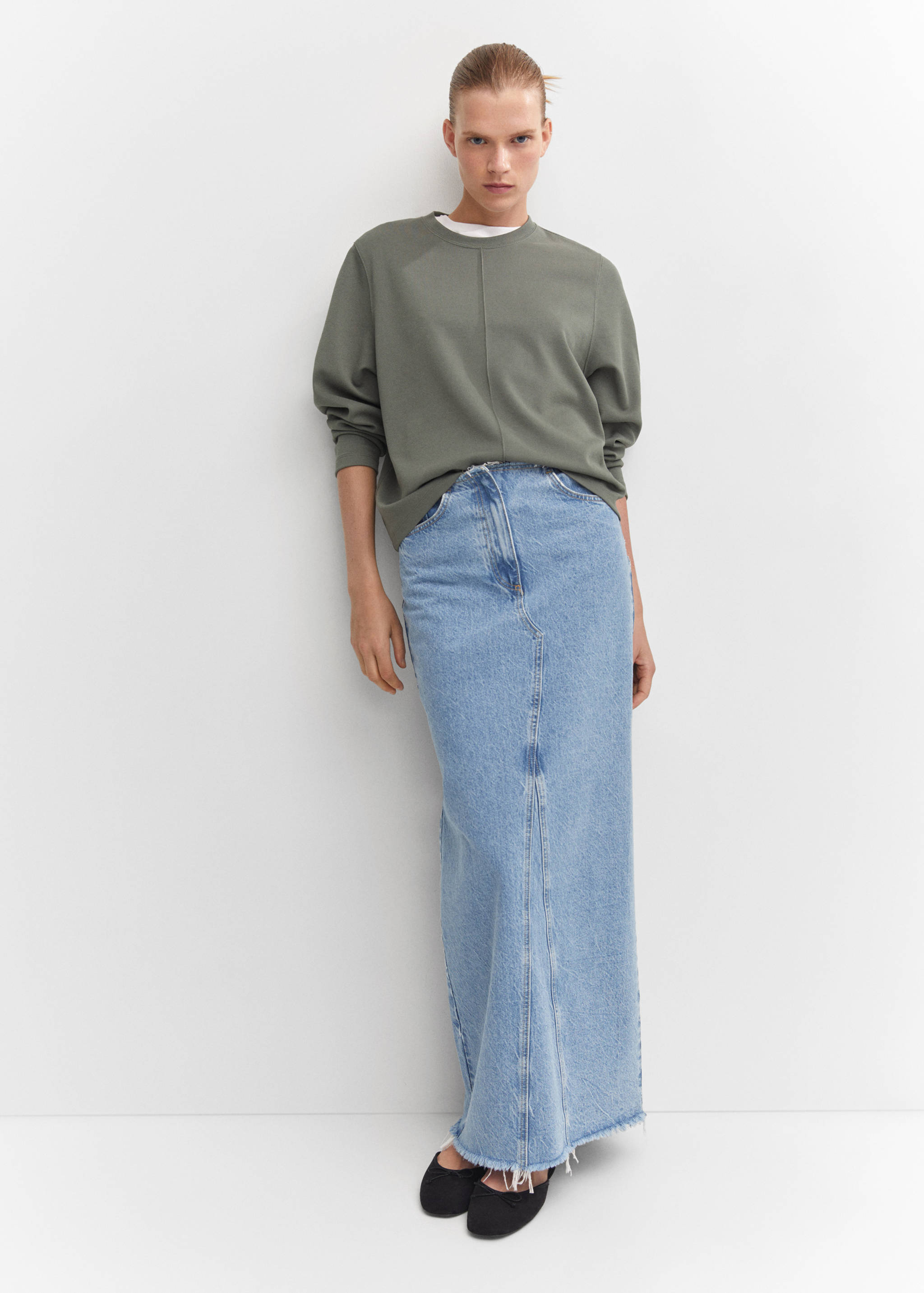 Свитшот с декоративными строчками - Деталь изделия 2