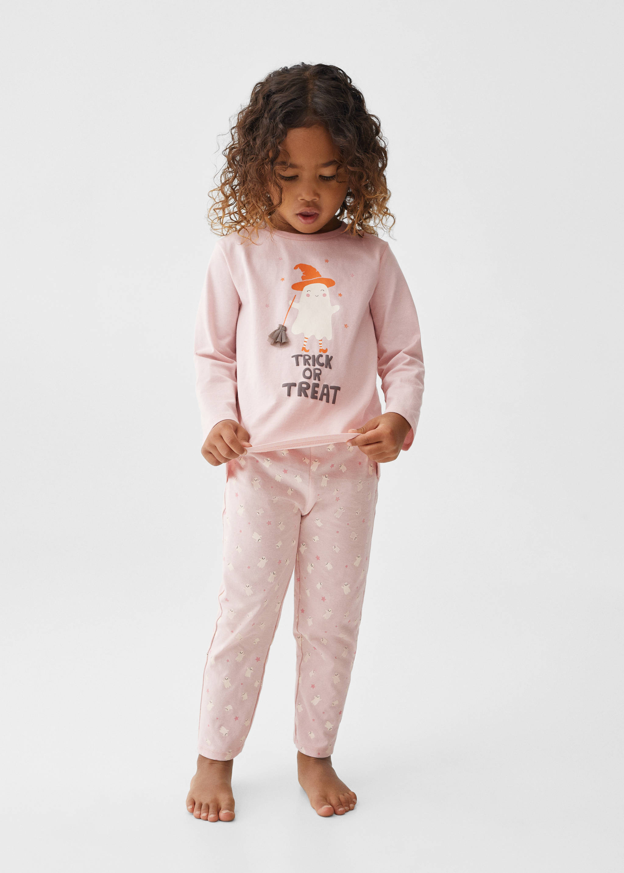 Halloween pyjamas - General plane