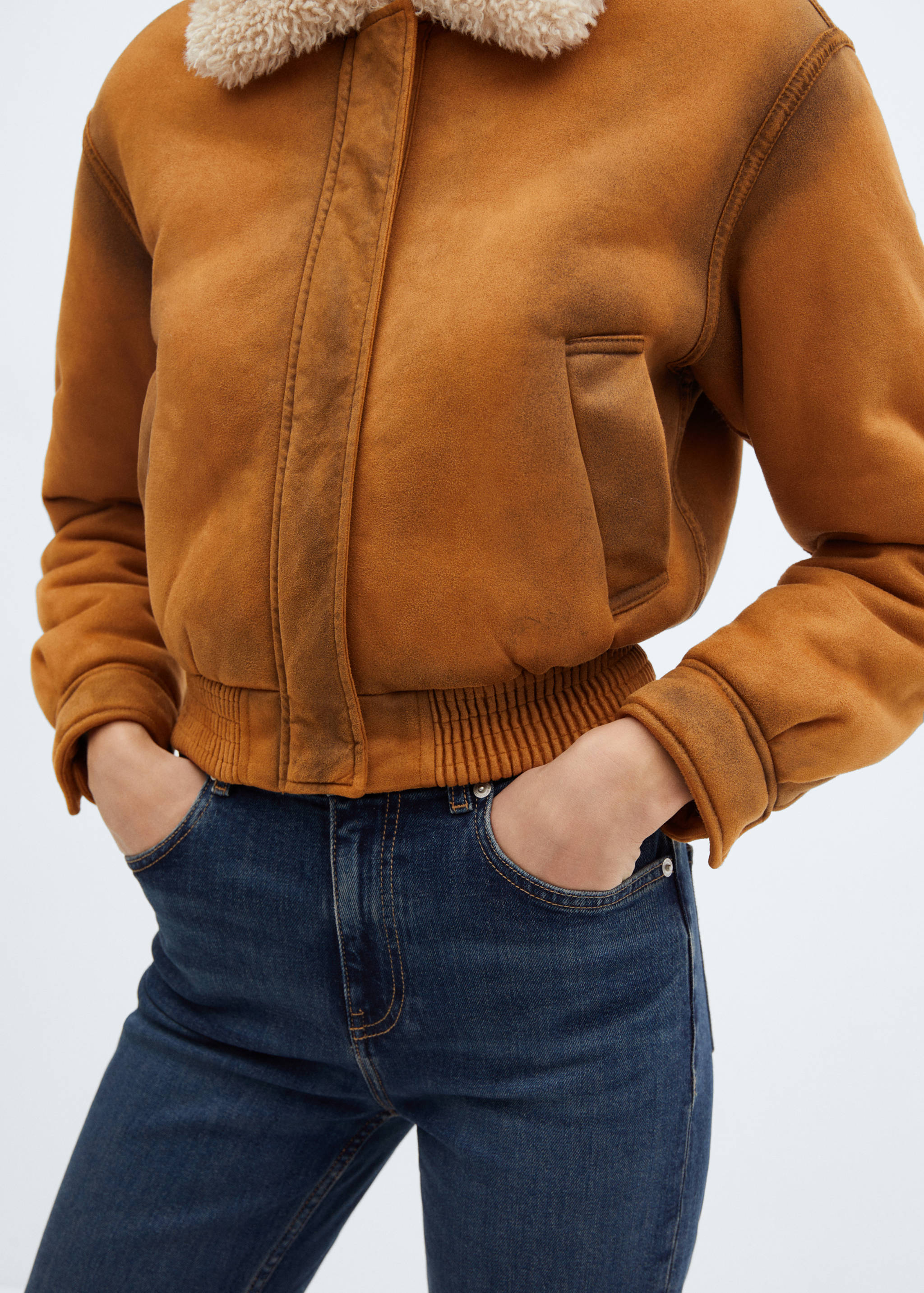 Worn-effect shearling jacket - Details of the article 6