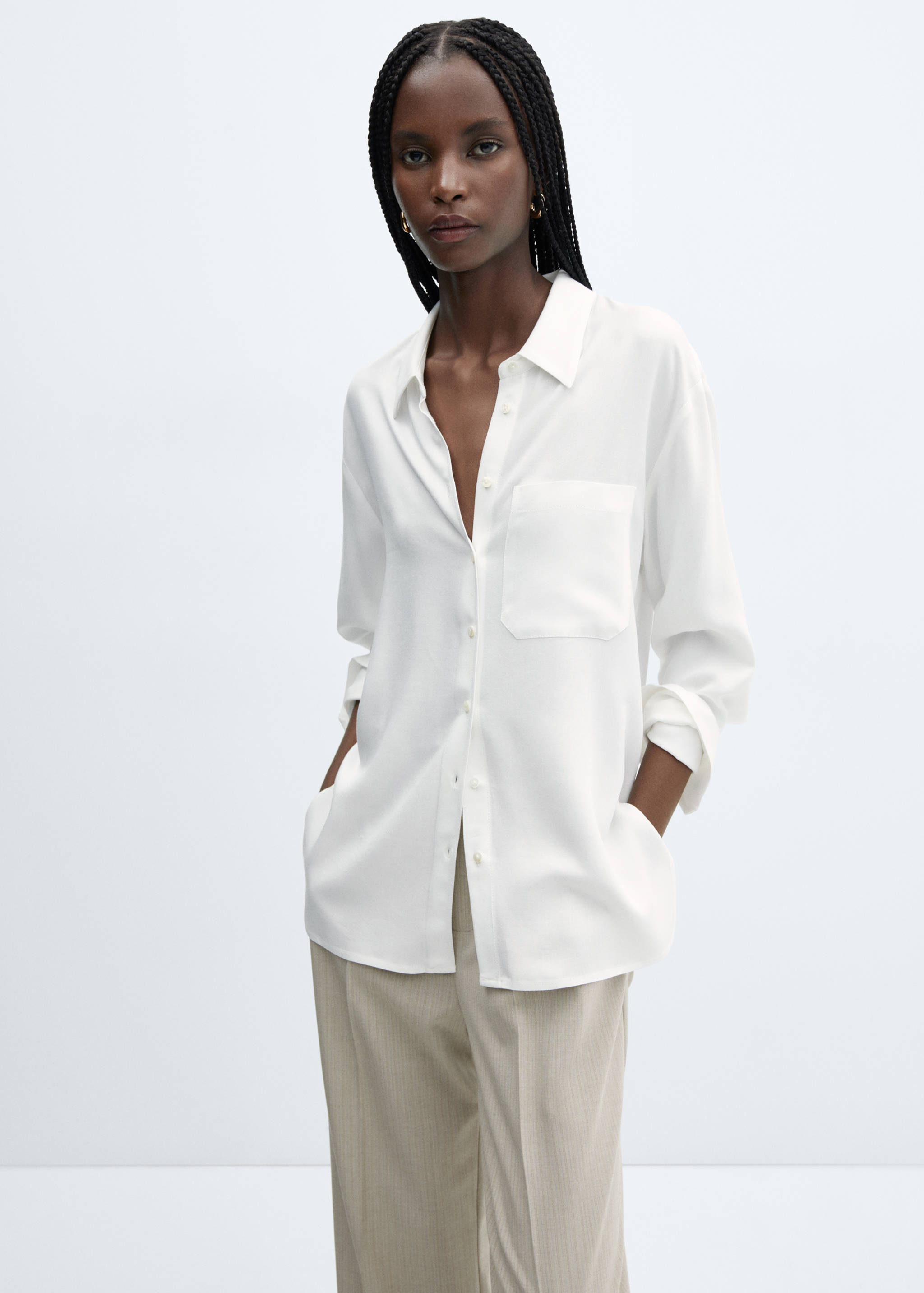 Chemise fluide poche - Plan moyen