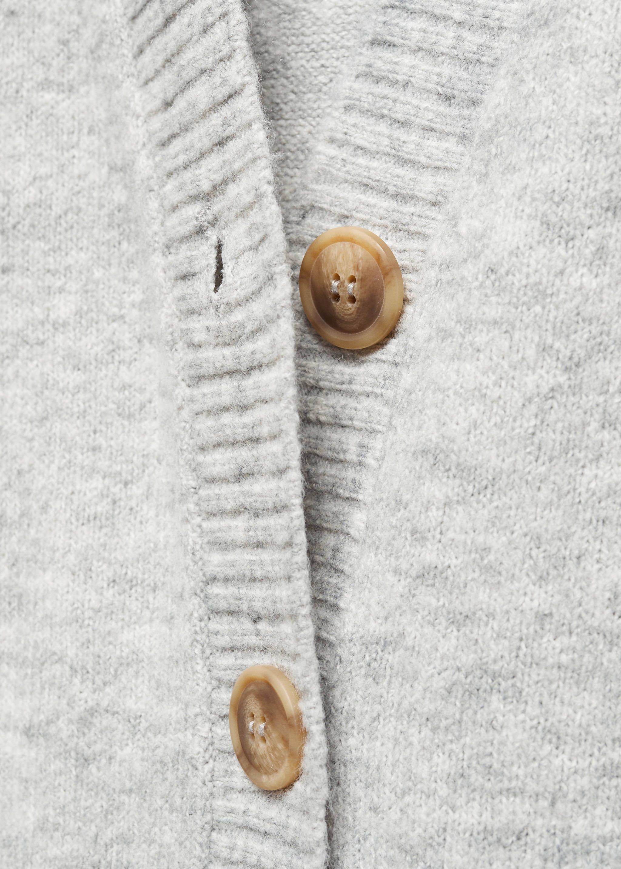Oversized cardigan with buttons - Details of the article 8