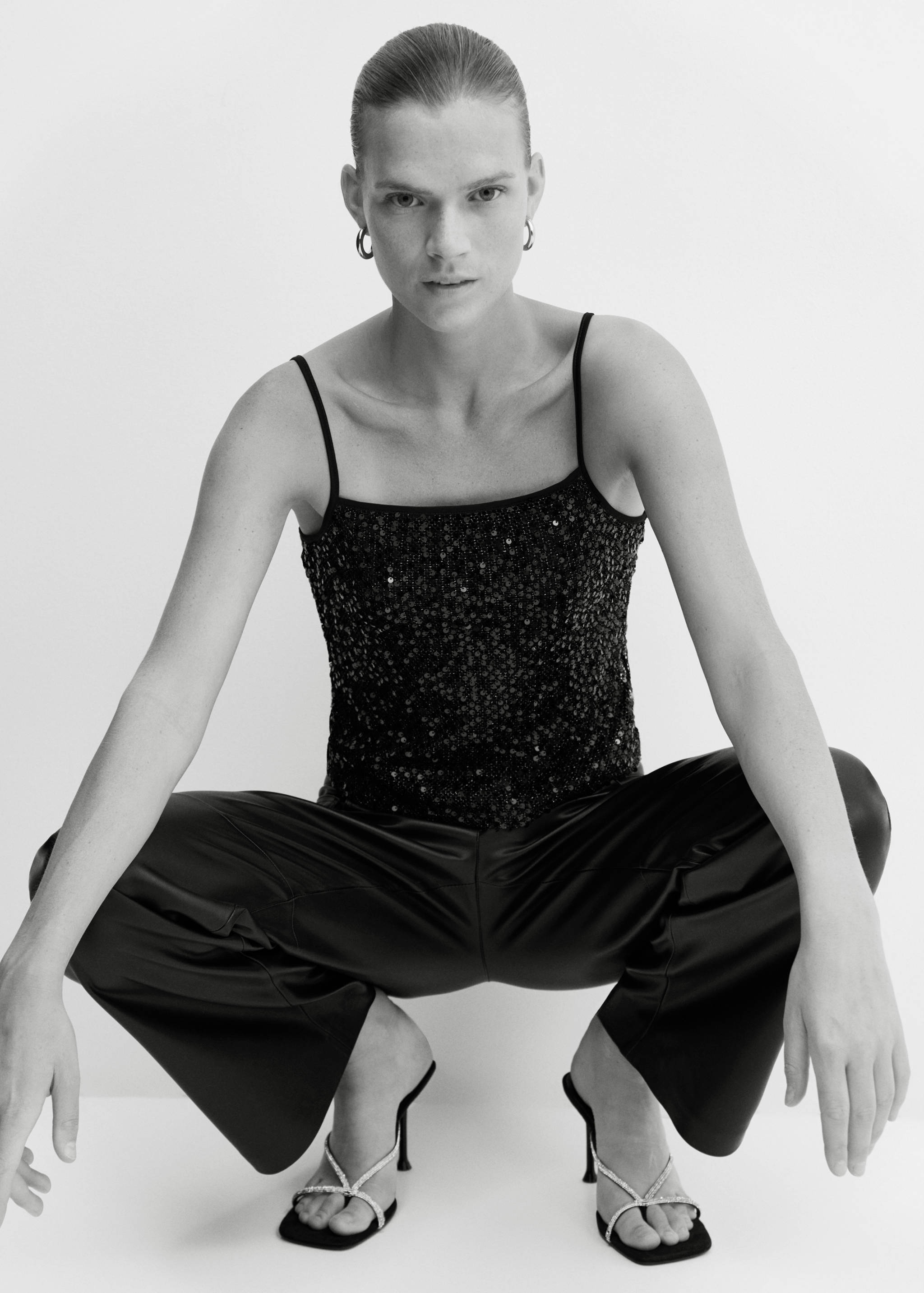 Sequin top with spaghetti strap - Details of the article 2