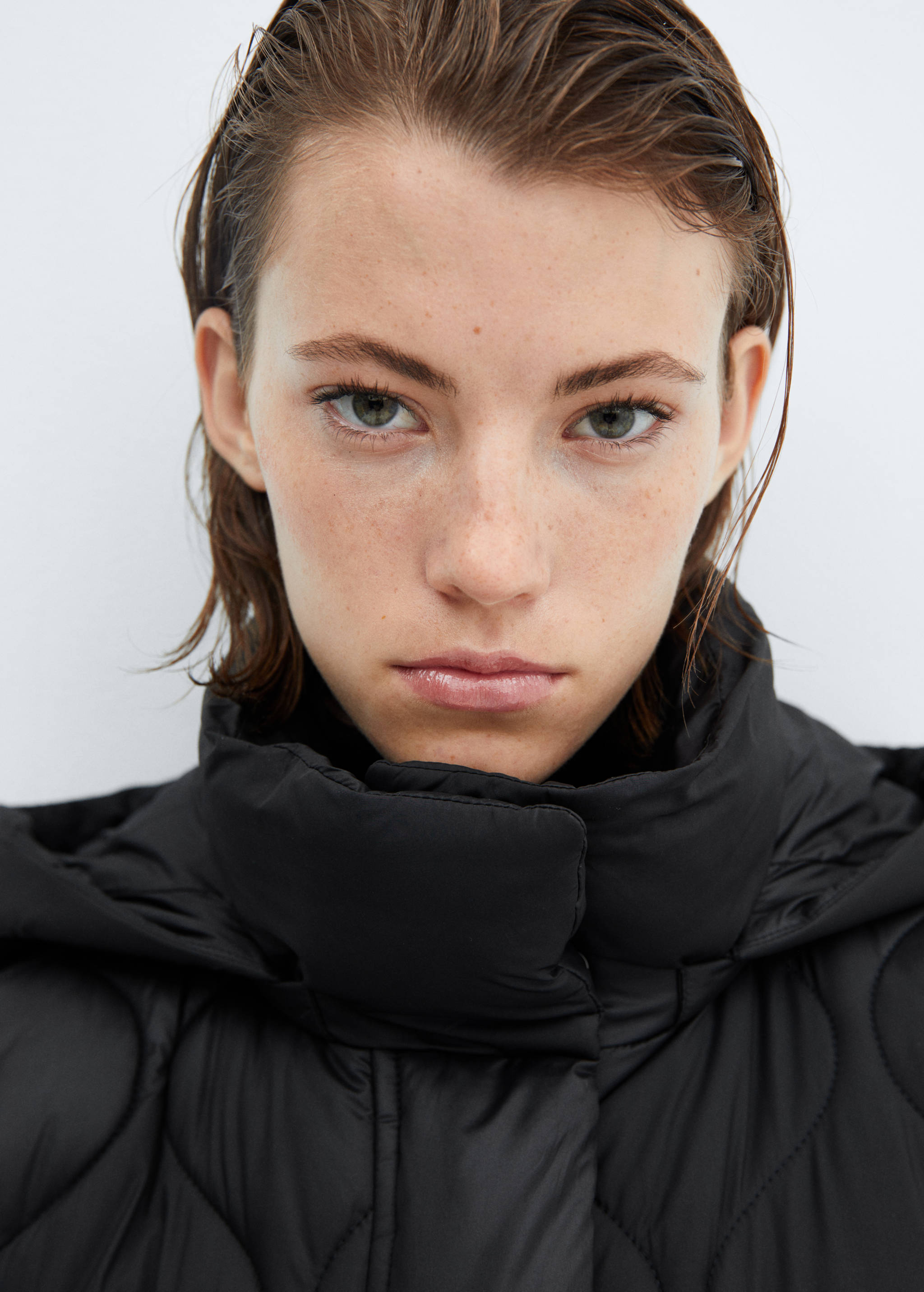 Long puffer vest - Details of the article 1