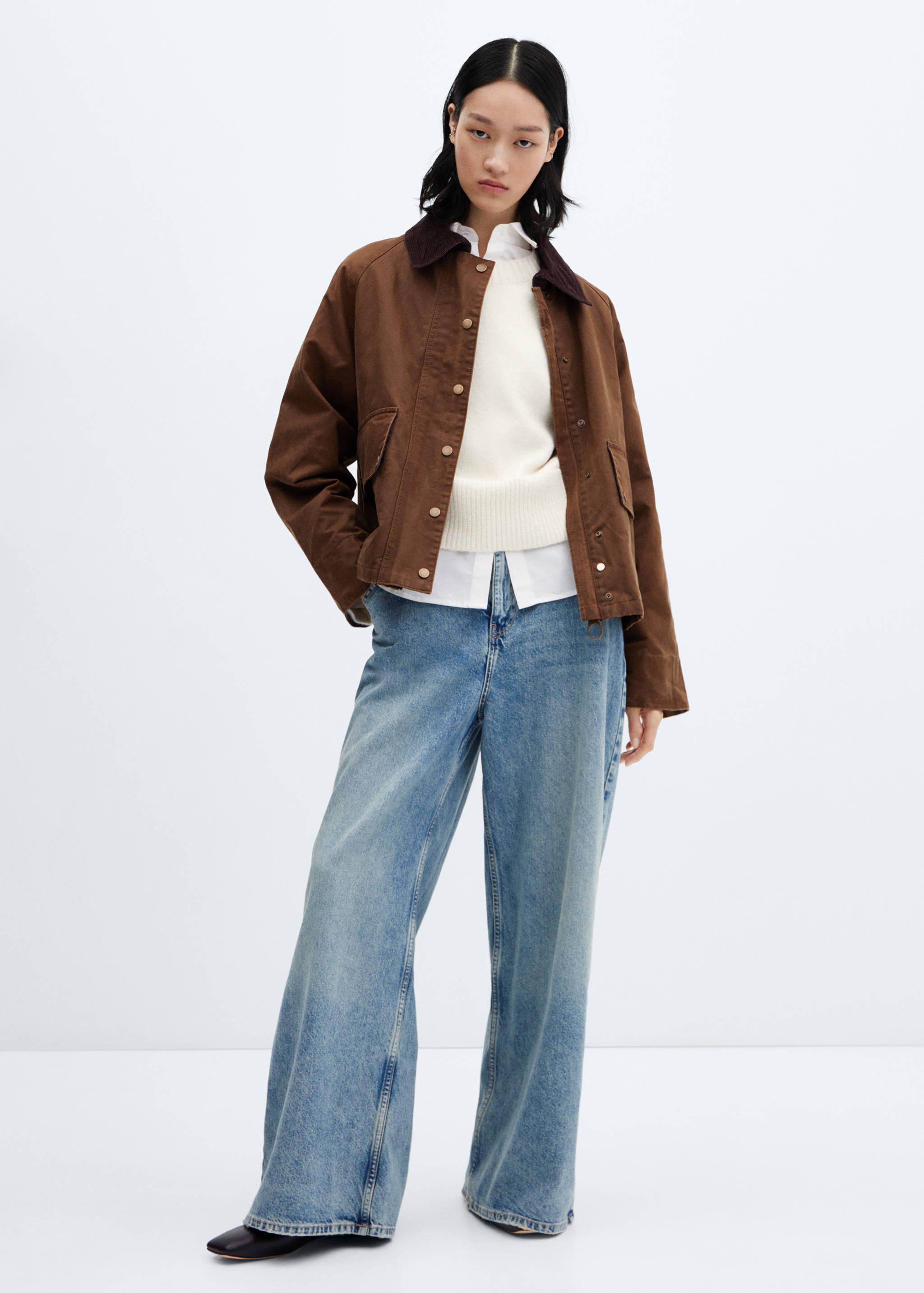 Sweater rajut leher bulat - Tampilan Umum