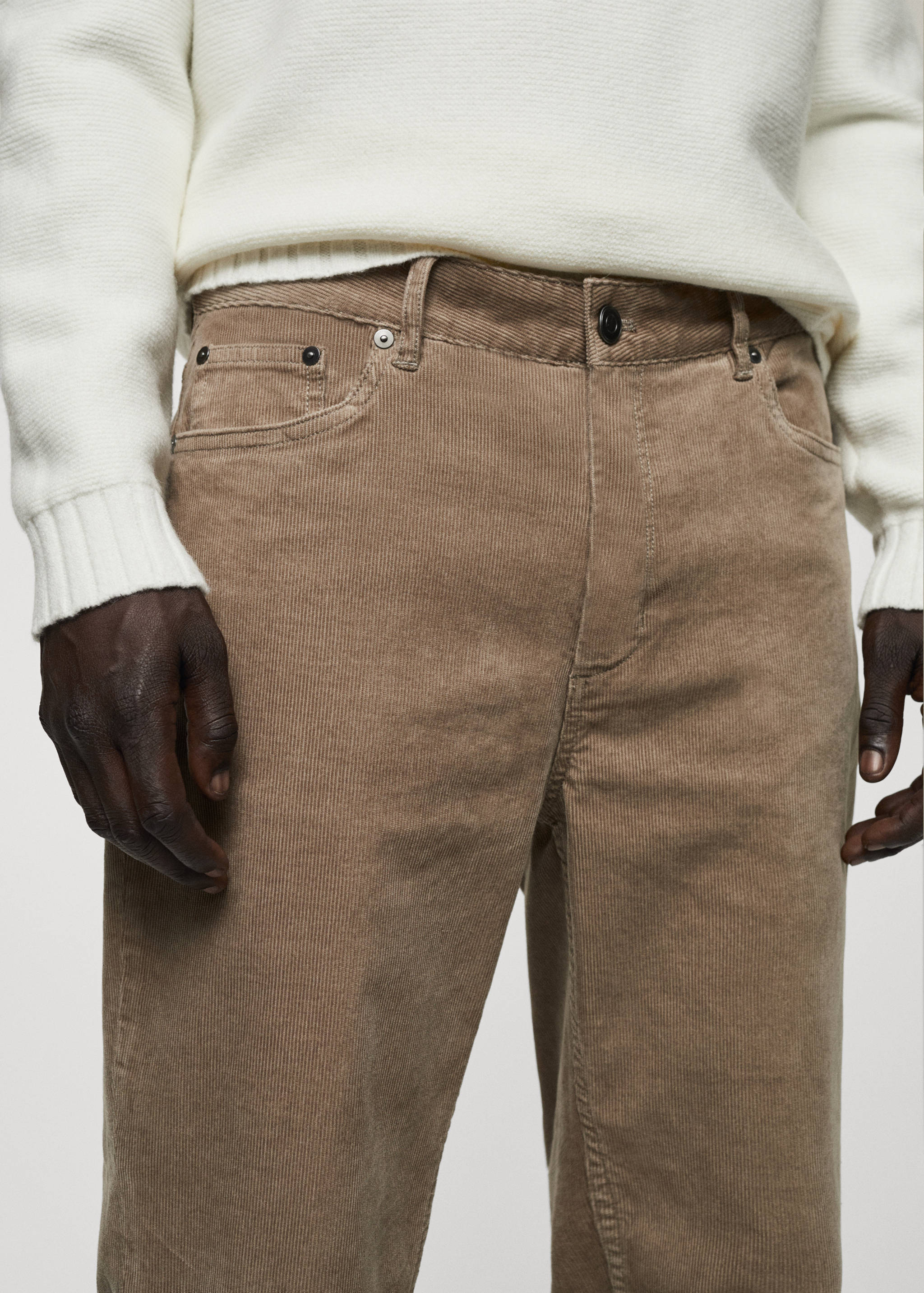 Micro-corduroy slim-fit trousers - Details of the article 1