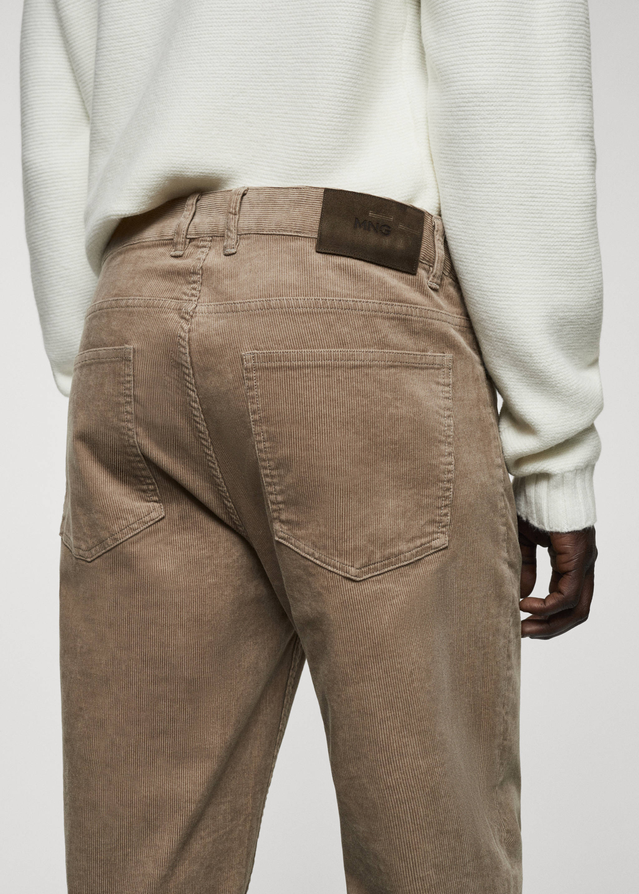 Micro-corduroy slim-fit trousers - Details of the article 4
