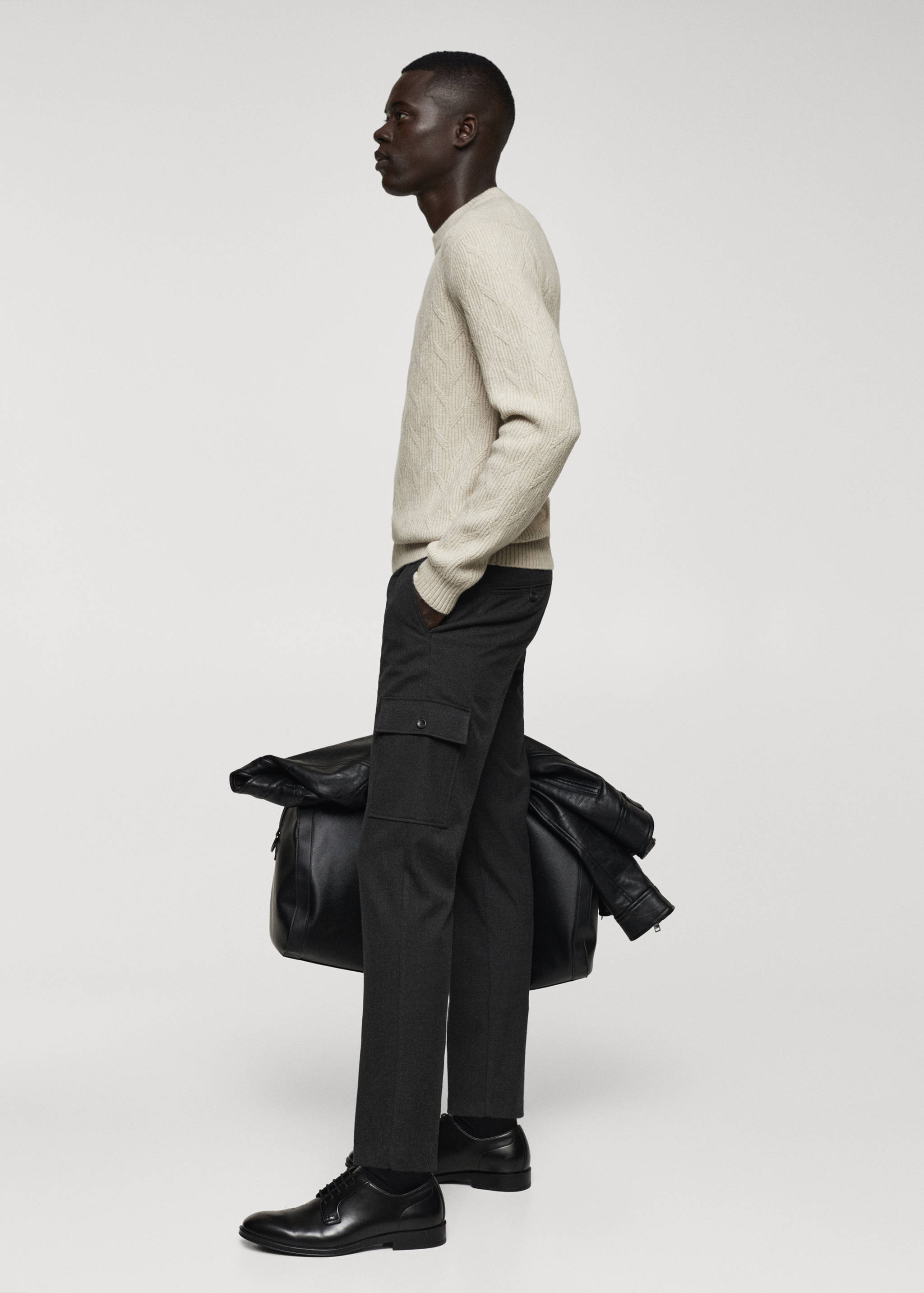 Pantalón cargo pinzas - Detalle del artículo 2