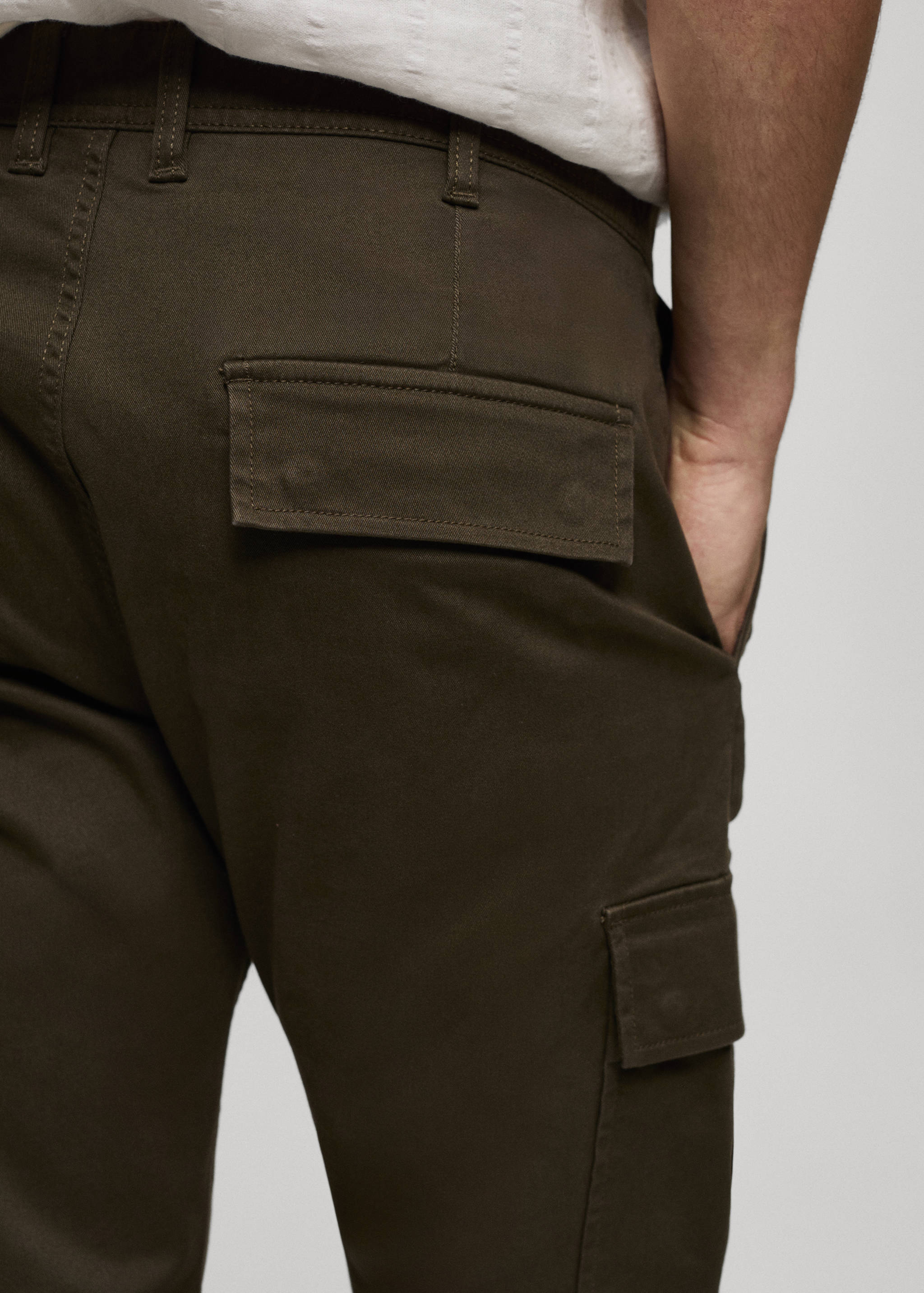 Pantalón cargo algodón slim fit - Detalle del artículo 6