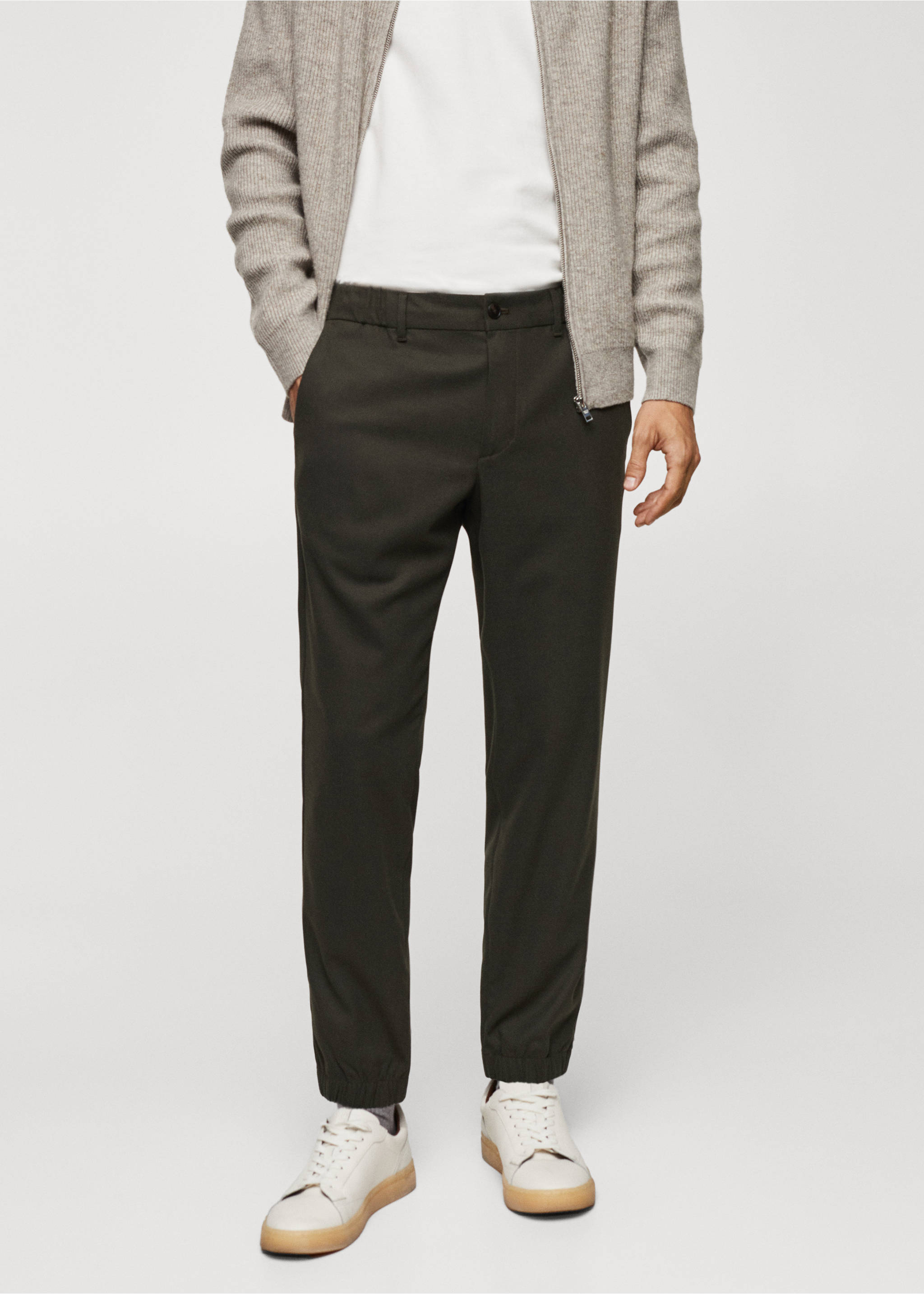 Pantalón jogger slim fit cordón - Plano medio, Khaki. Ref: 67000634-00.