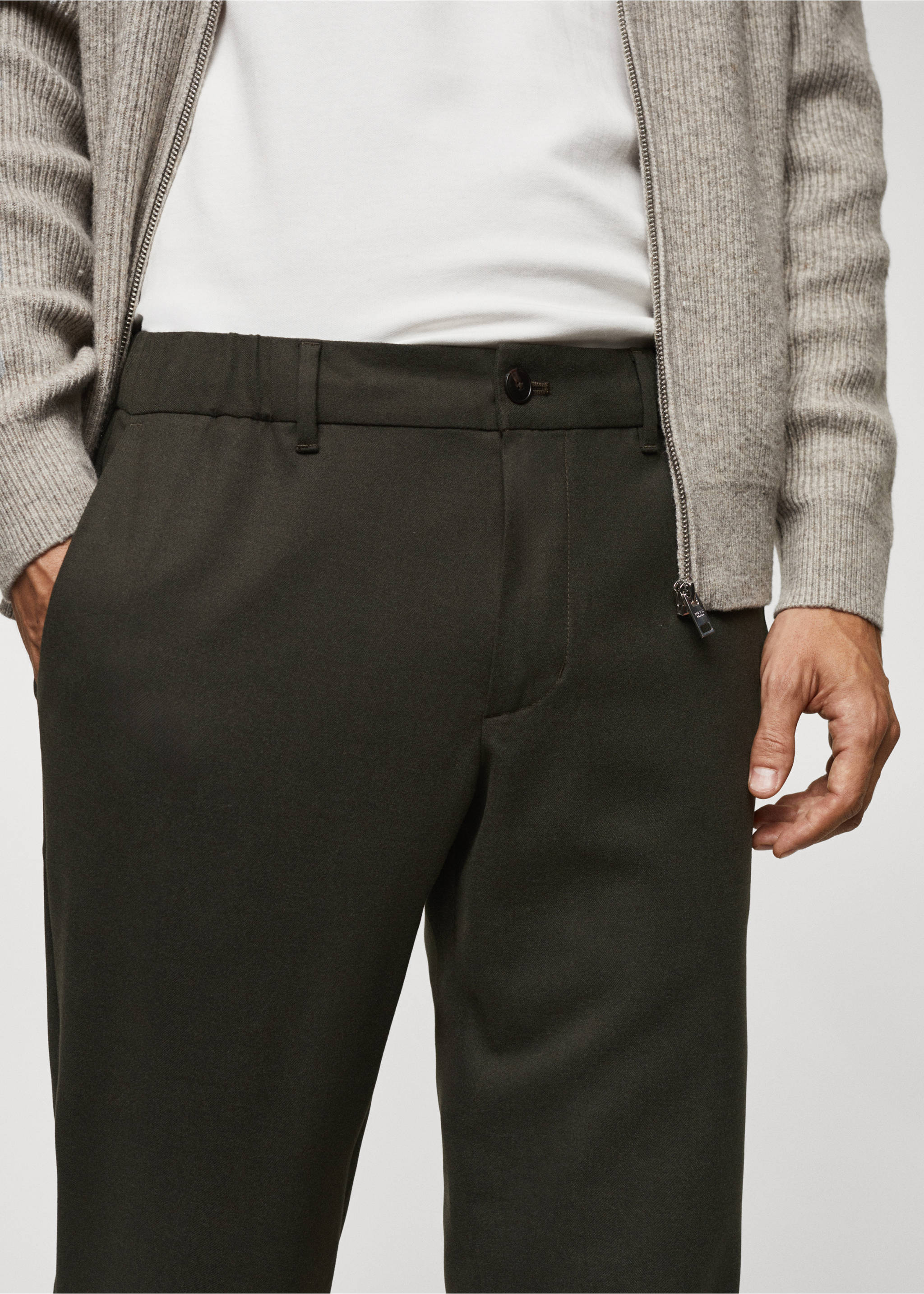 Pantalón jogger slim fit cordón - Detalle del artículo 1, Khaki. Ref: 67000634-00.