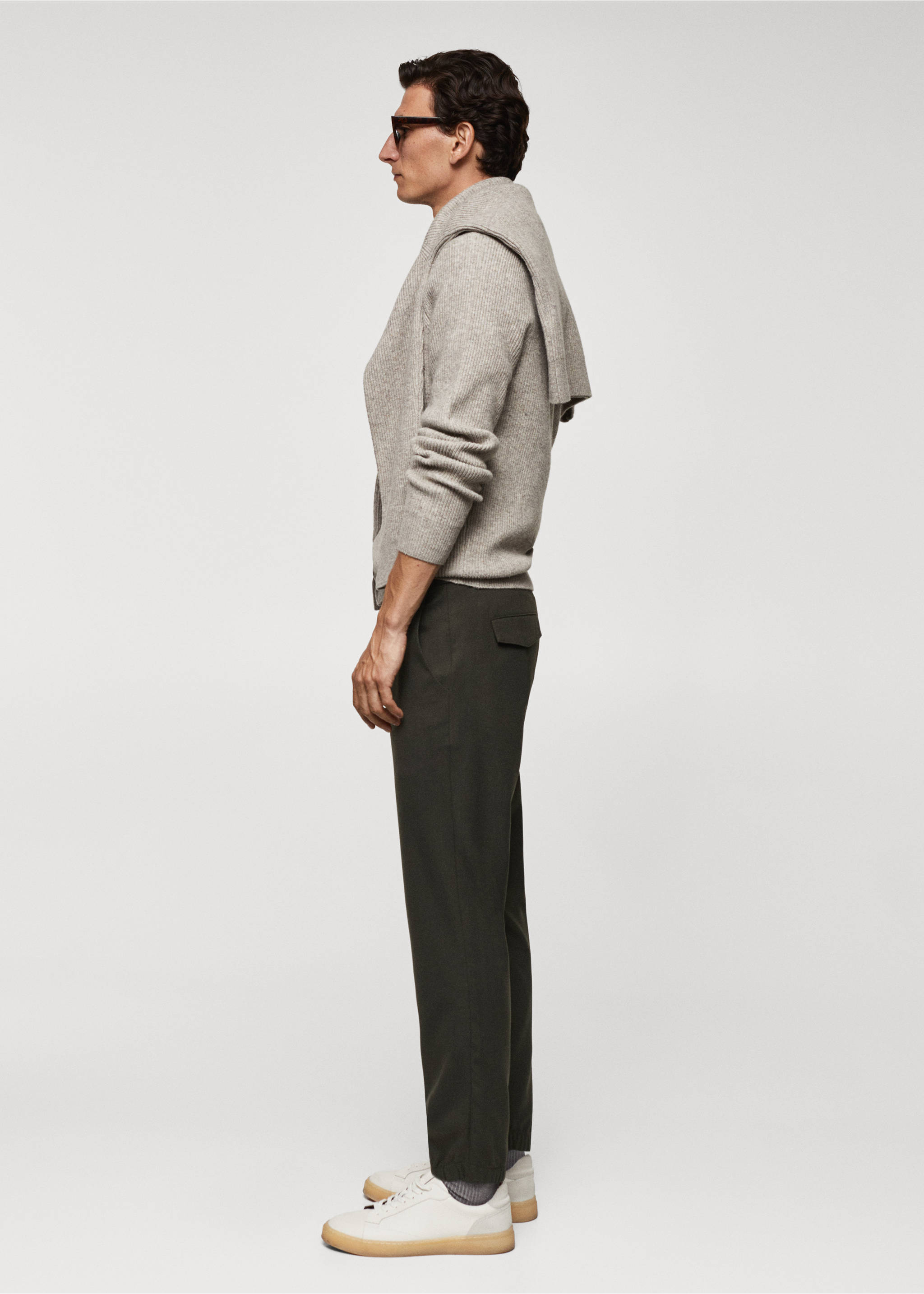 Pantalón jogger slim fit cordón - Detalle del artículo 4, Khaki. Ref: 67000634-00.