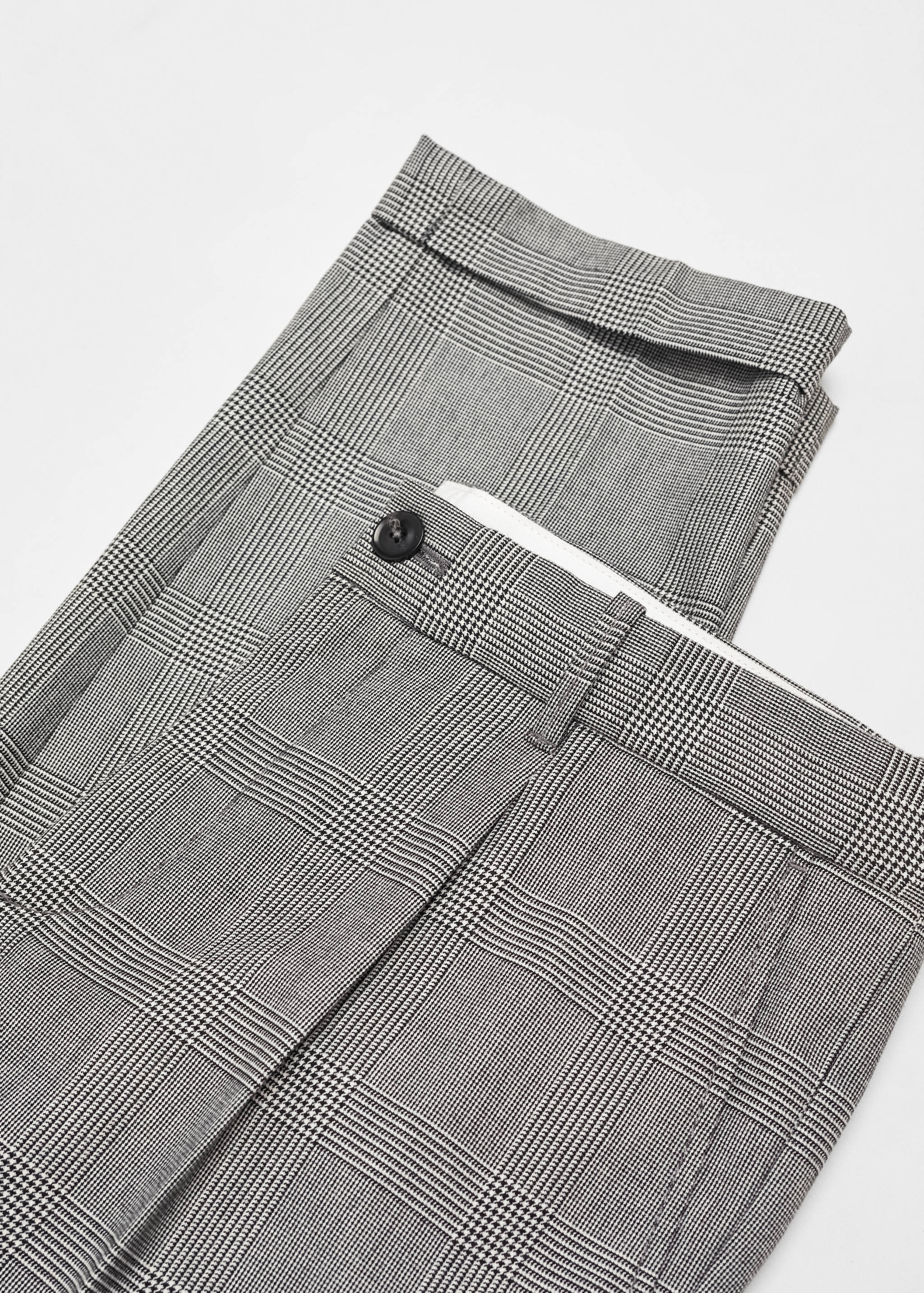 Check pleated trousers - Details of the article 8
